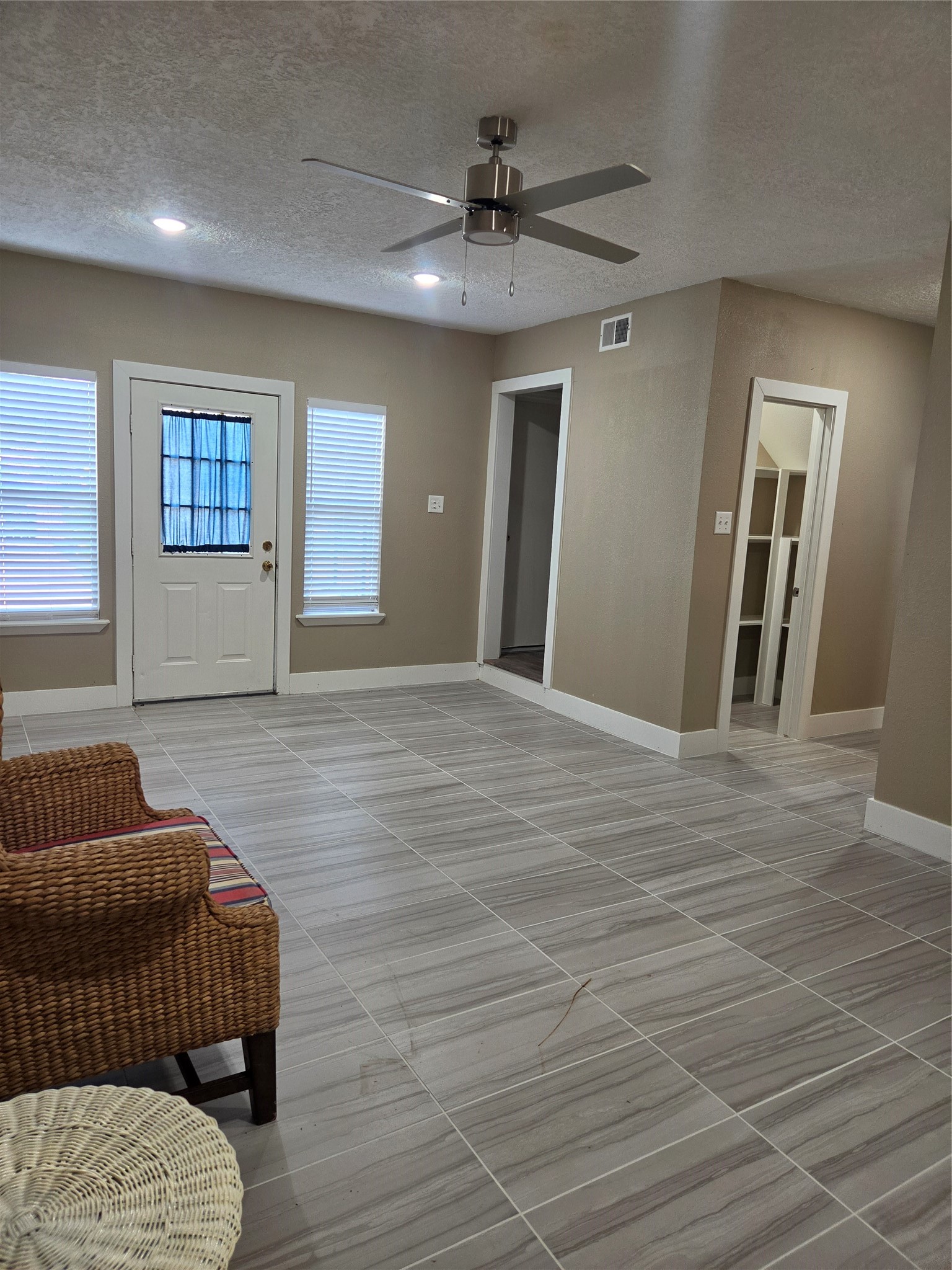 6526 Country Club Drive B Property Photo 4