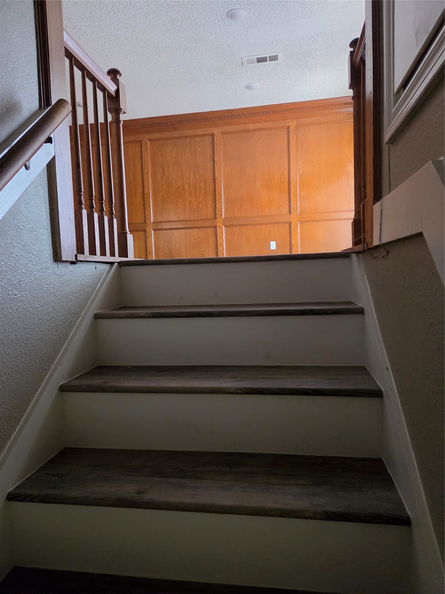6526 Country Club Drive B Property Photo 17