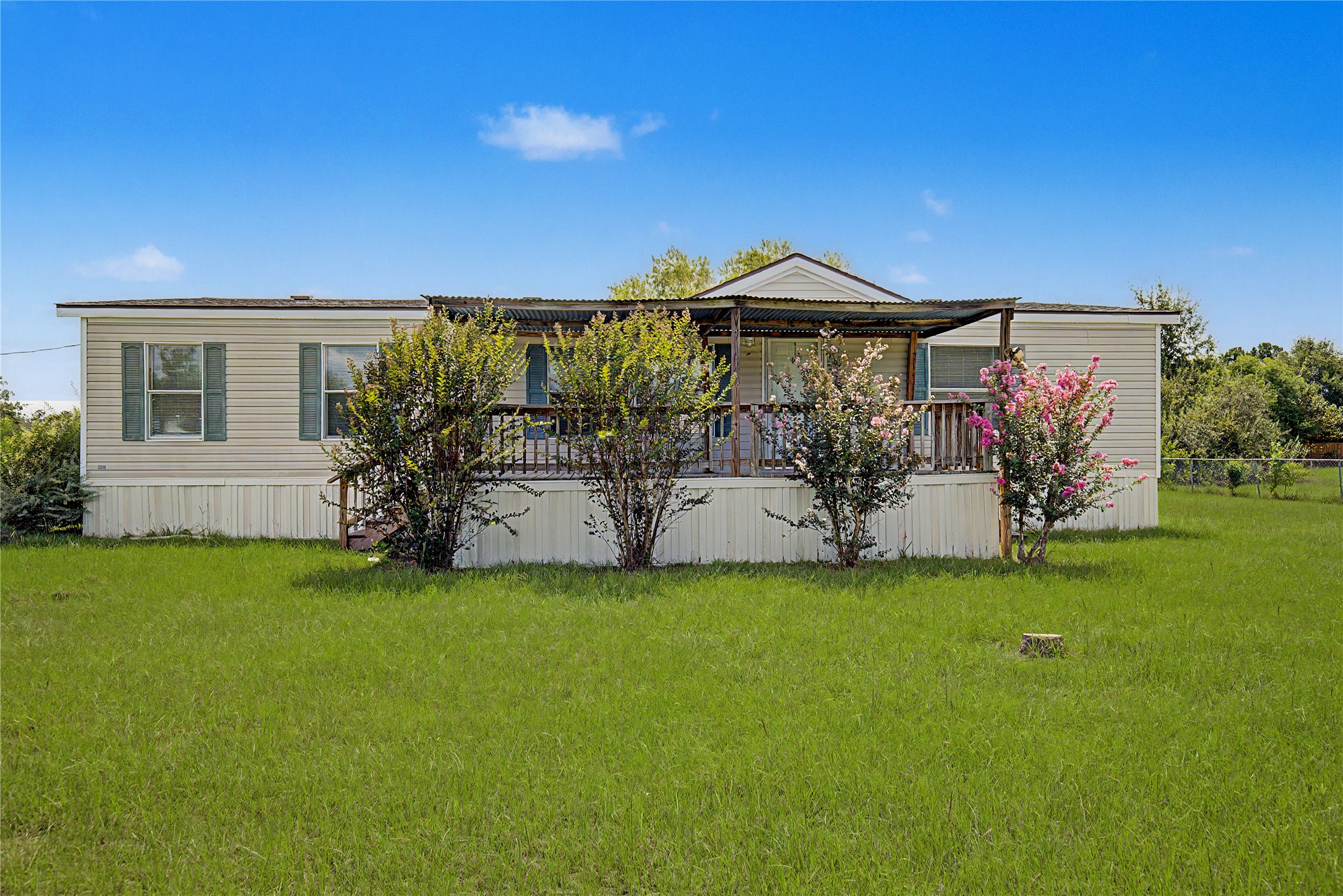 16 Victoria Way Property Photo