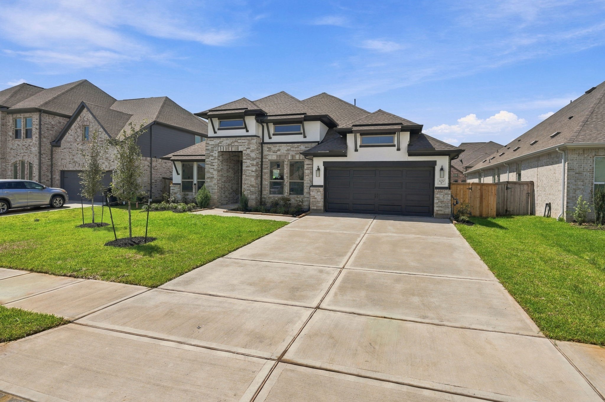 3020 Shelly Bayou Court Property Photo 4