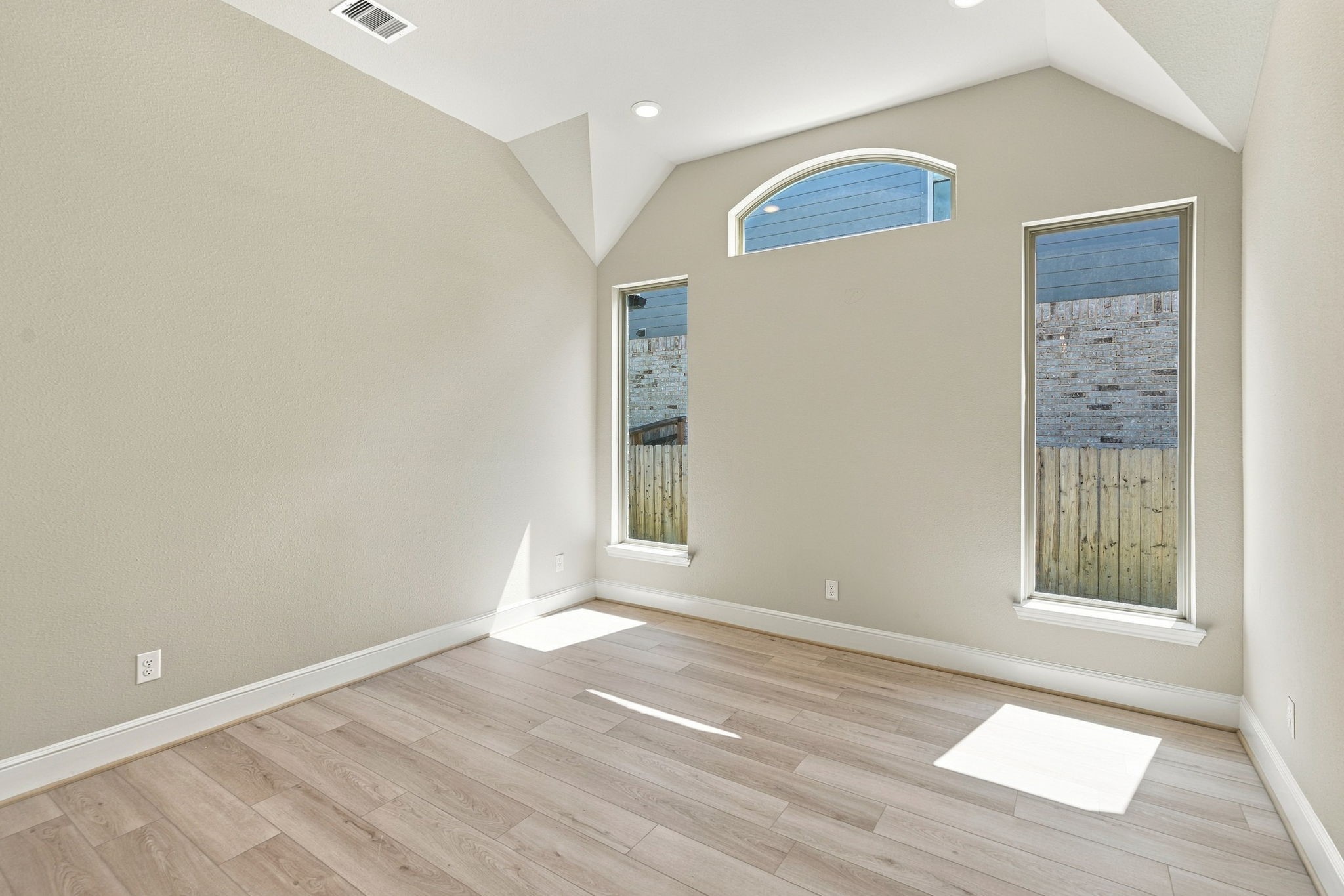 3020 Shelly Bayou Court Property Photo 19
