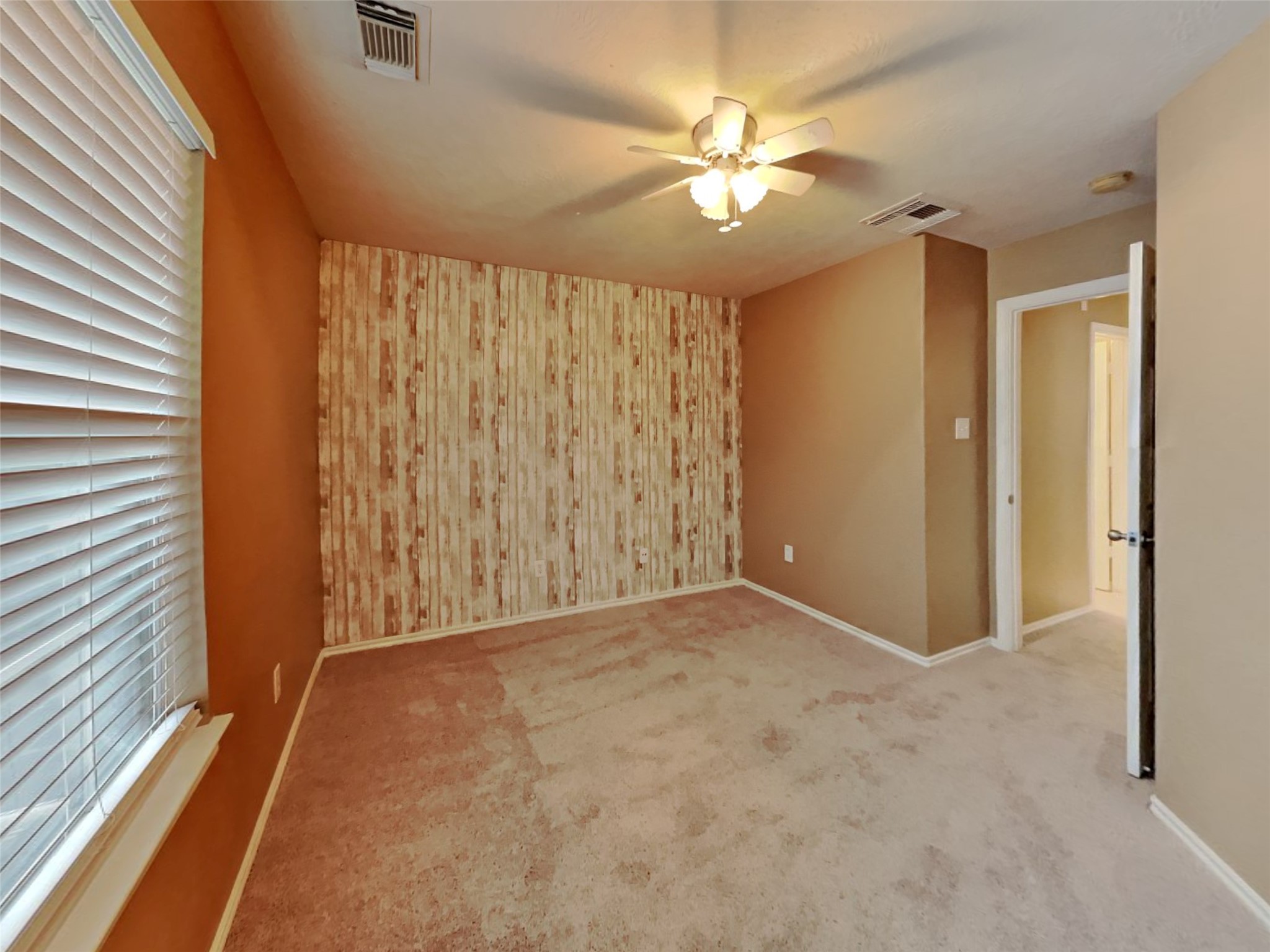 6220 Stoney Creek Drive Property Photo 14