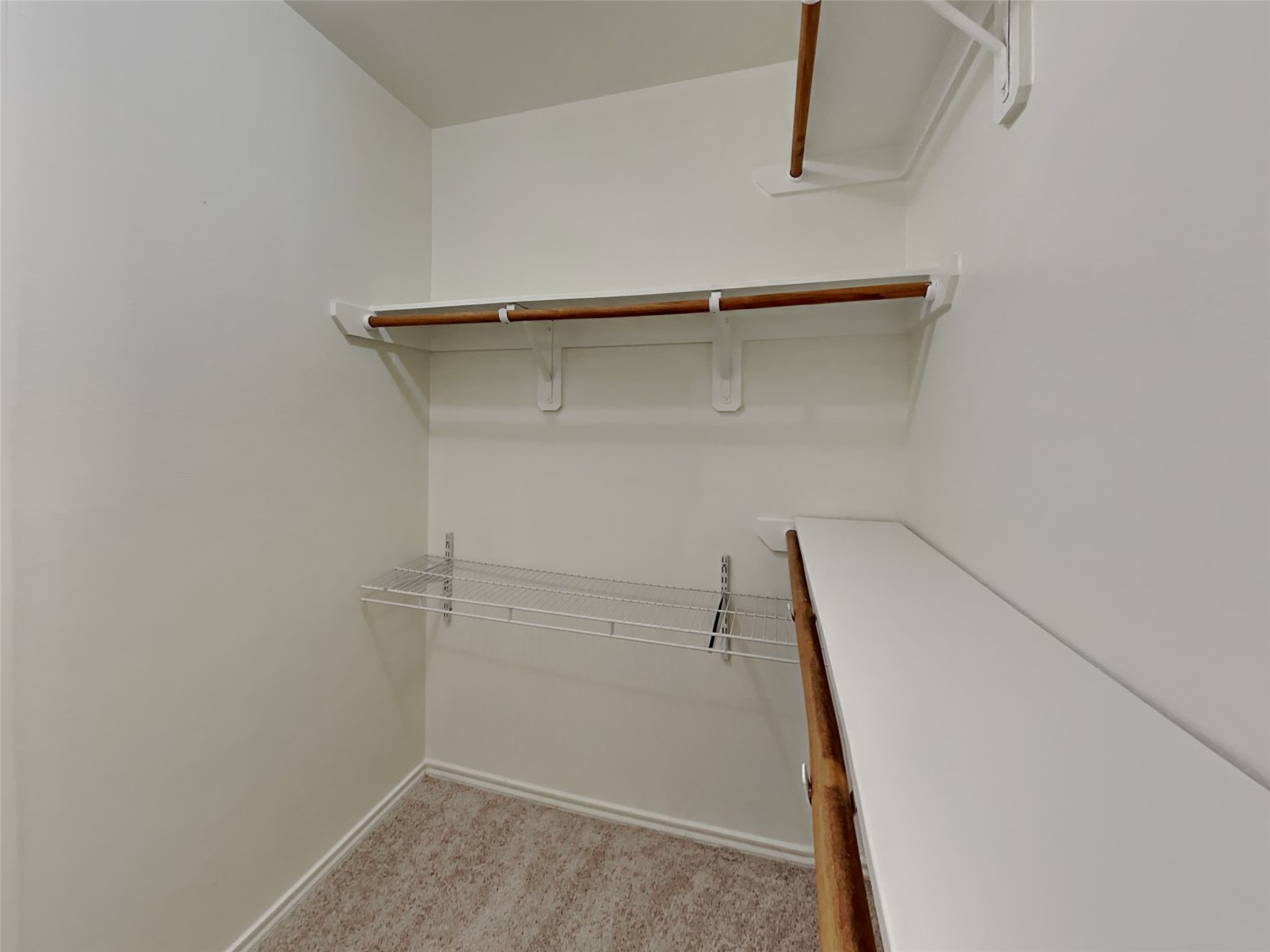 6220 Stoney Creek Drive Property Photo 18