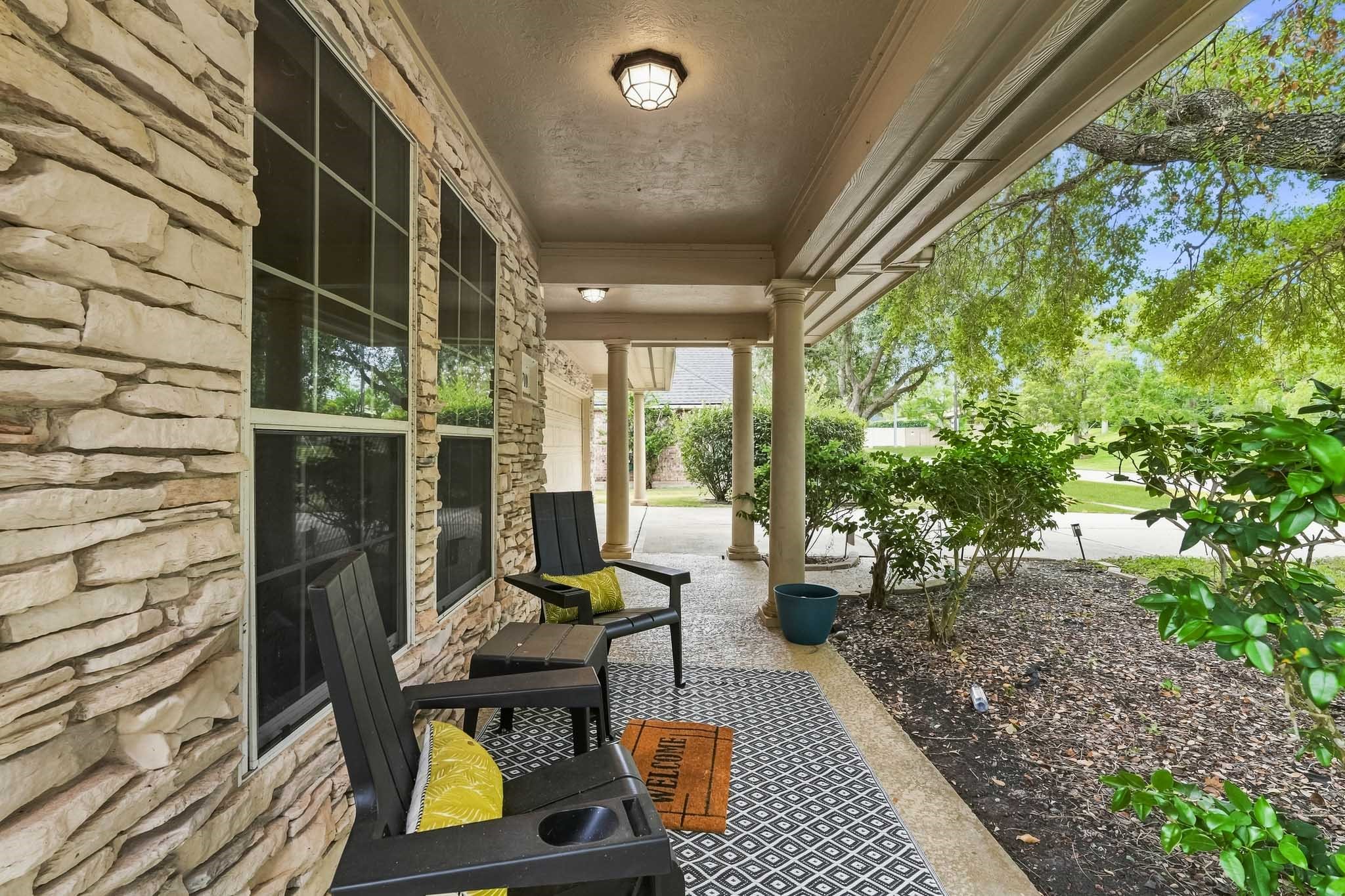 3710 S Barnett Way Property Photo 6