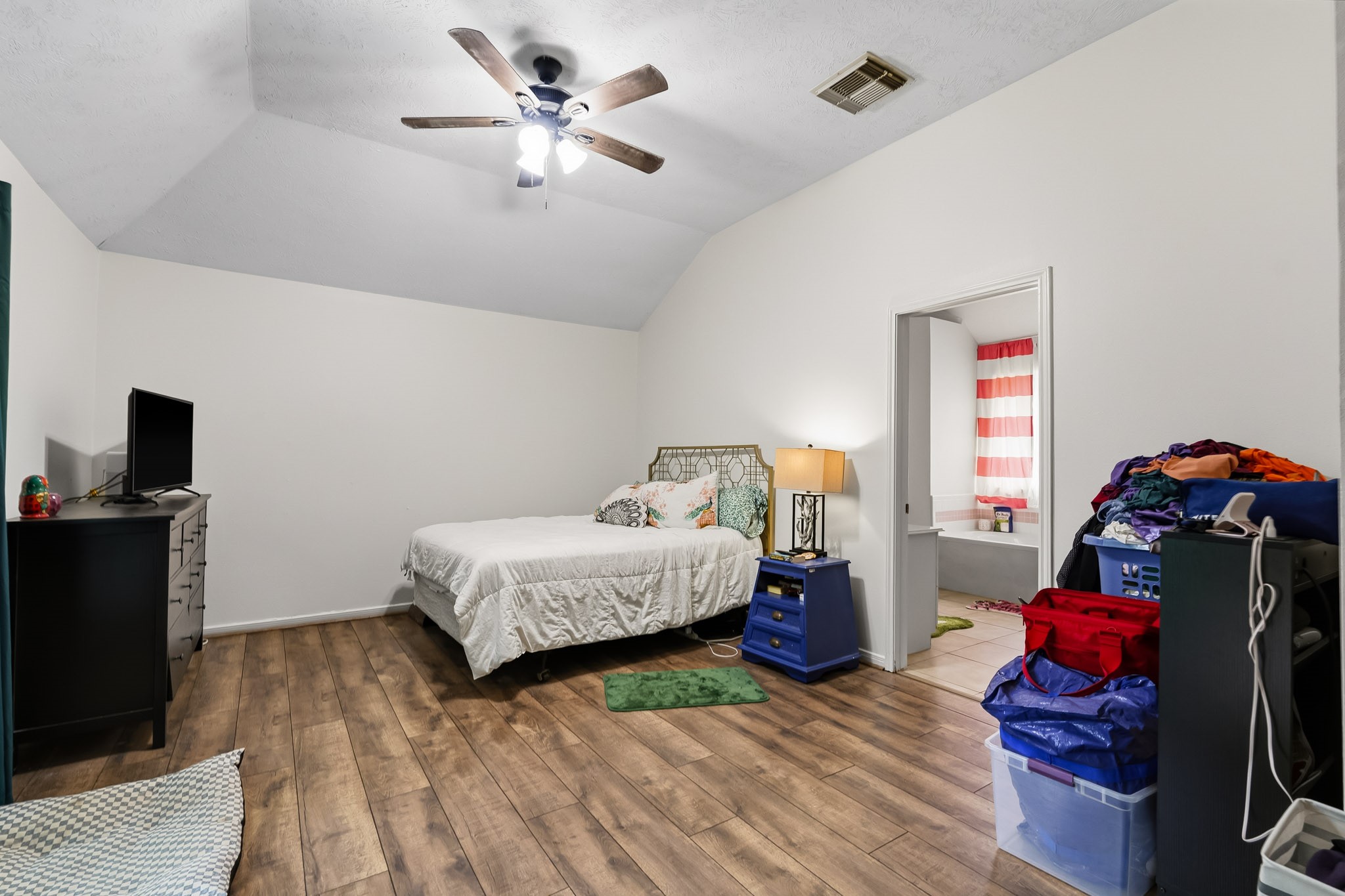 3710 S Barnett Way Property Photo 21