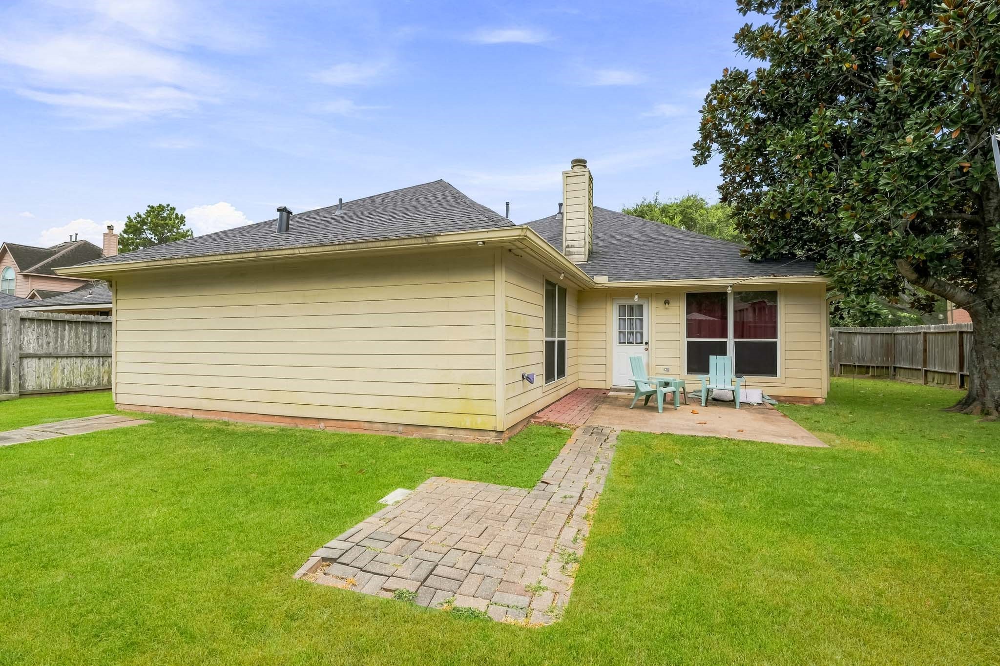 3710 S Barnett Way Property Photo 28