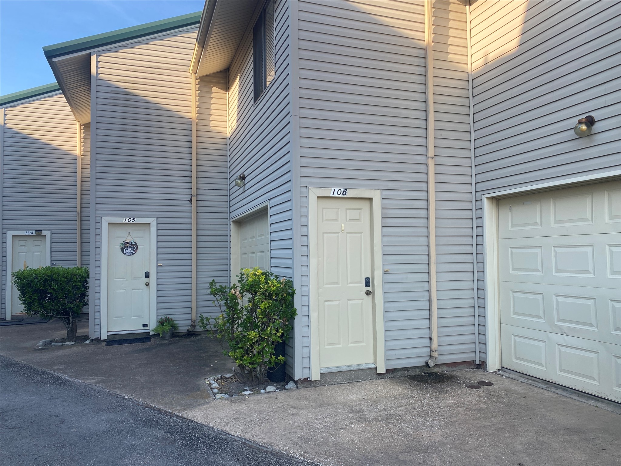 501 Bass Boat Village Village 106 Property Photo 1