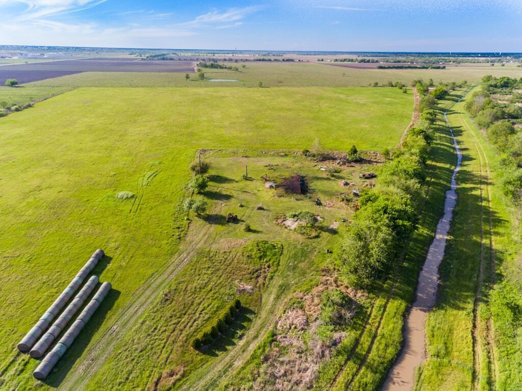 2301 Fm 360 Property Photo 7