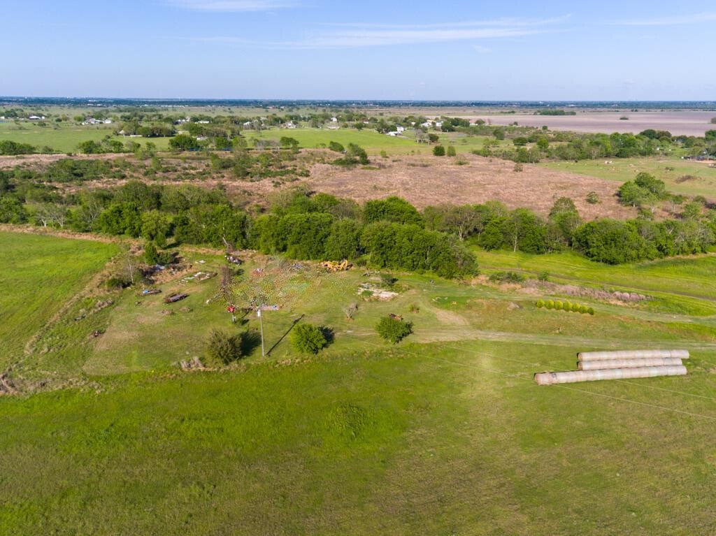 2301 Fm 360 Property Photo 9