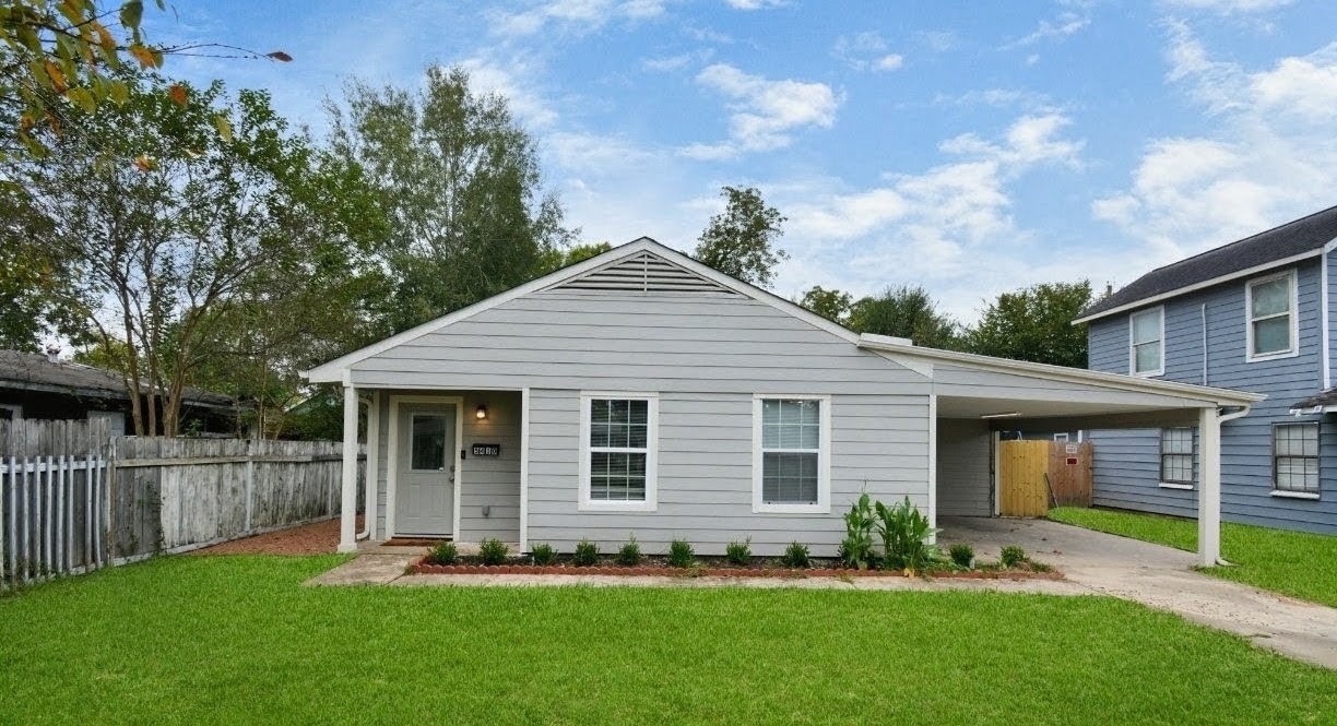 5410 Bataan Road Property Photo 1