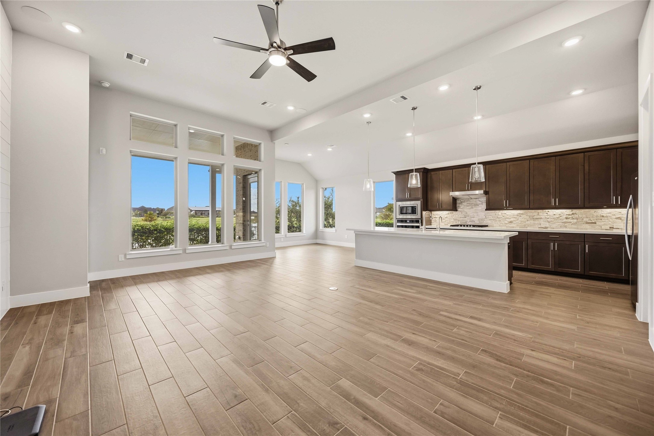 6902 Ivory Sedge Trail Property Photo 10