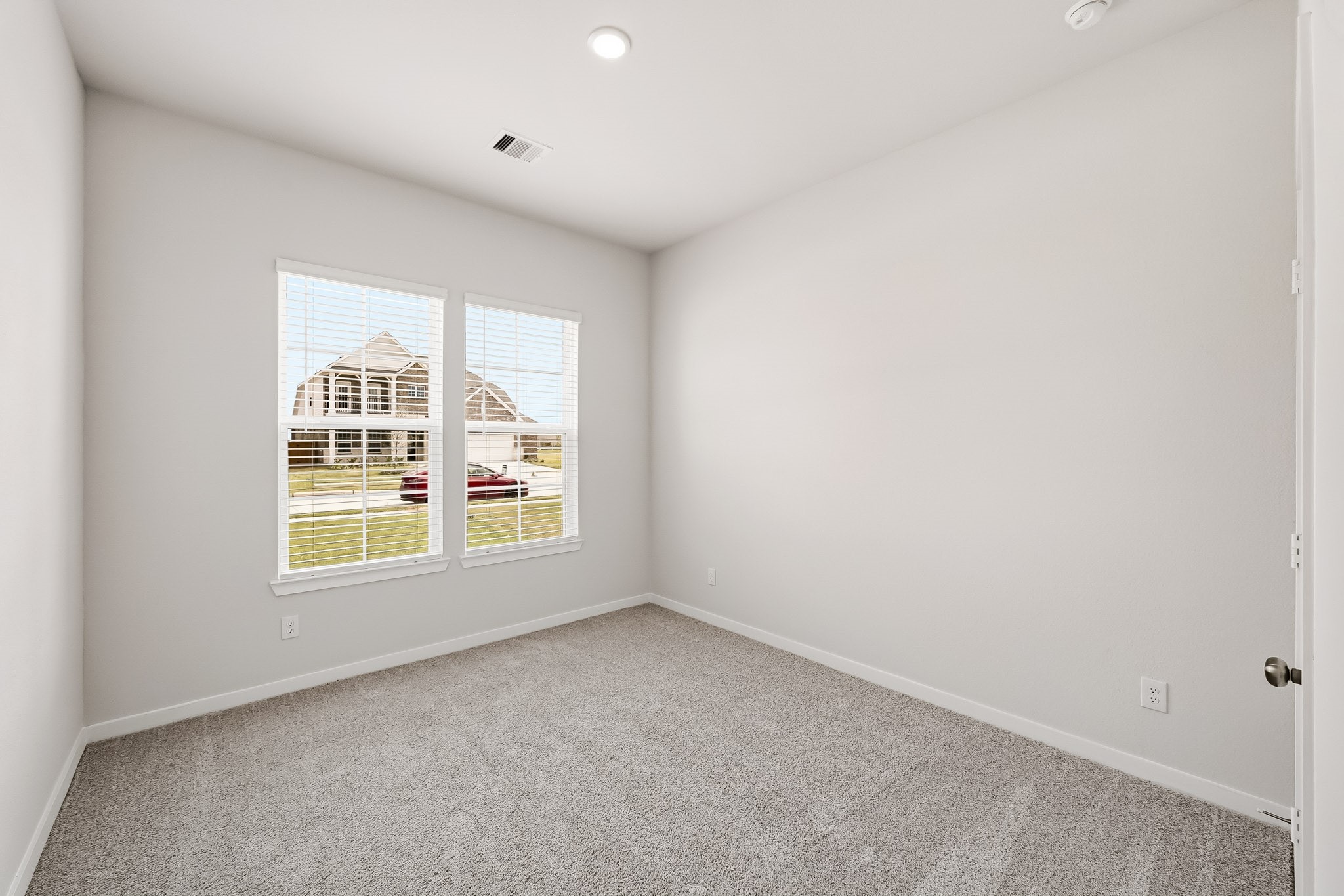 2009 Blue Mar Drive Property Photo 10
