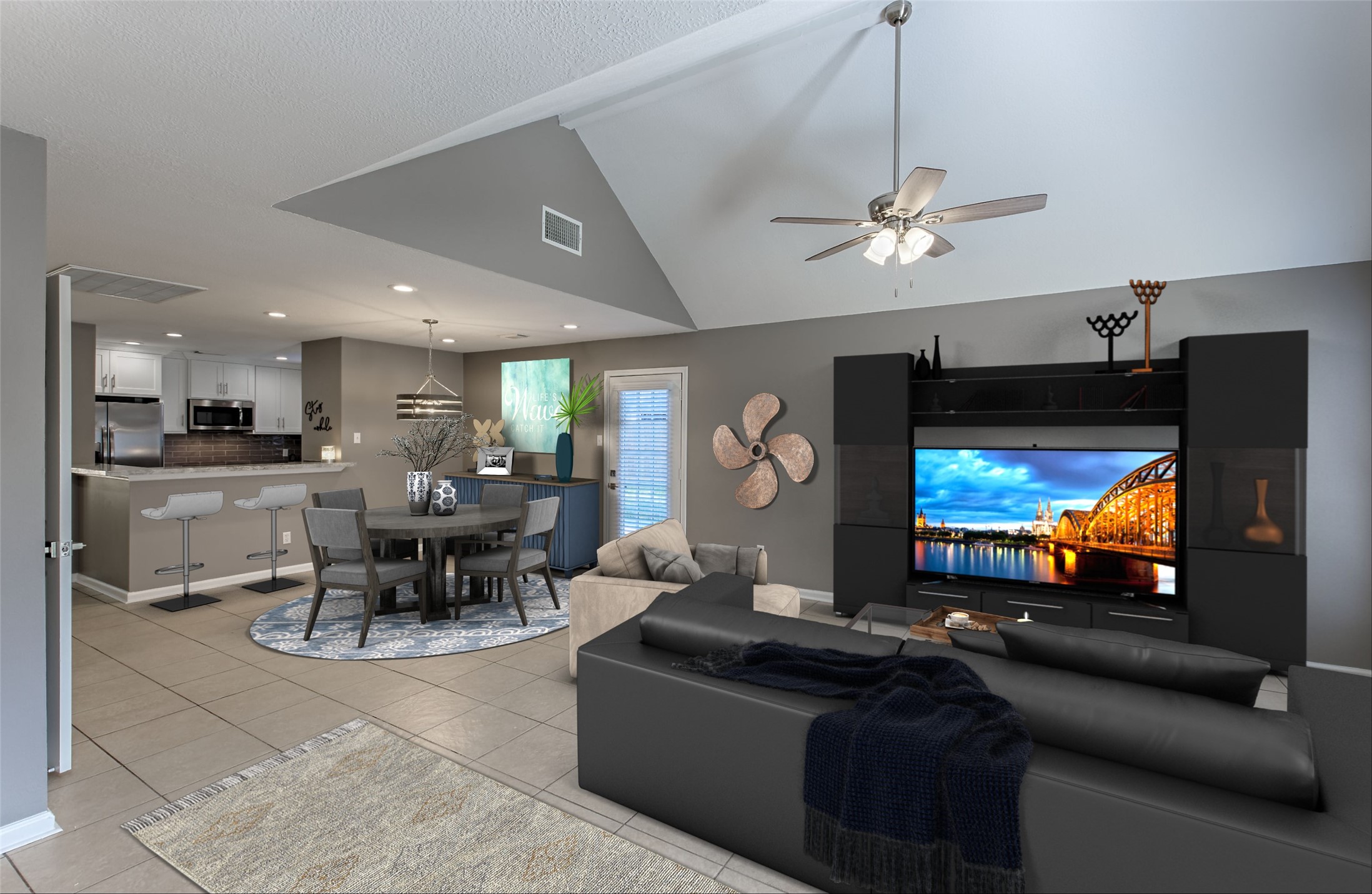 3607 Hampstead Court Property Photo 5