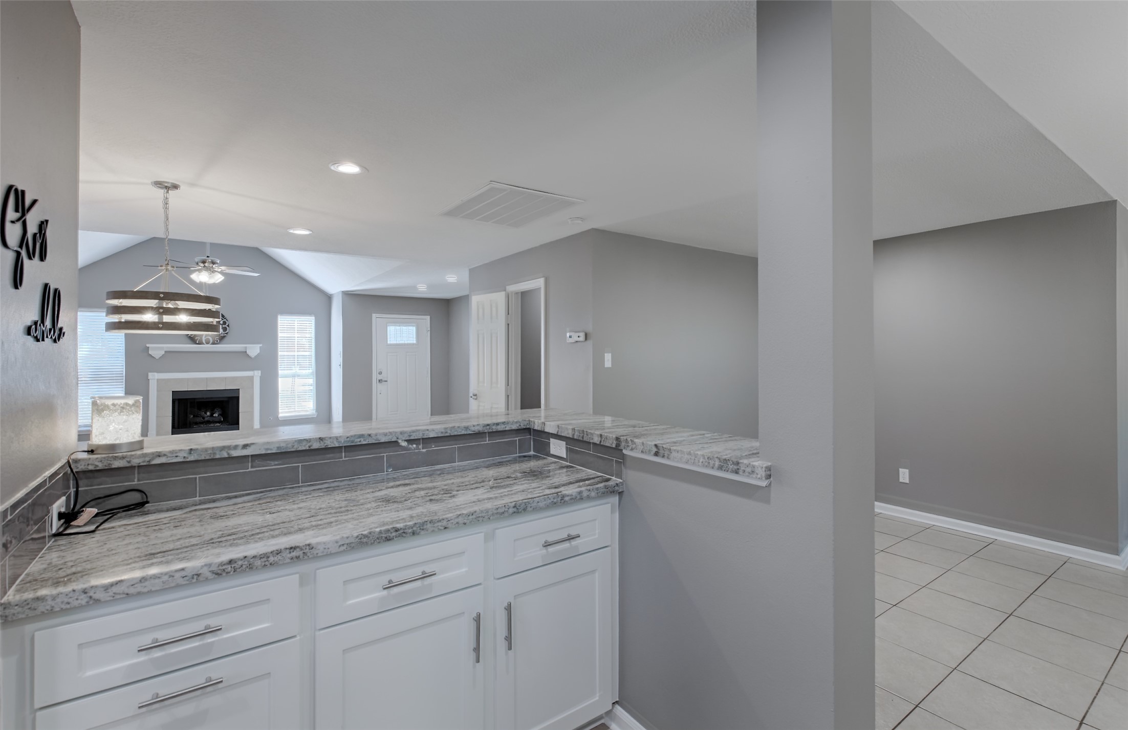 3607 Hampstead Court Property Photo 12