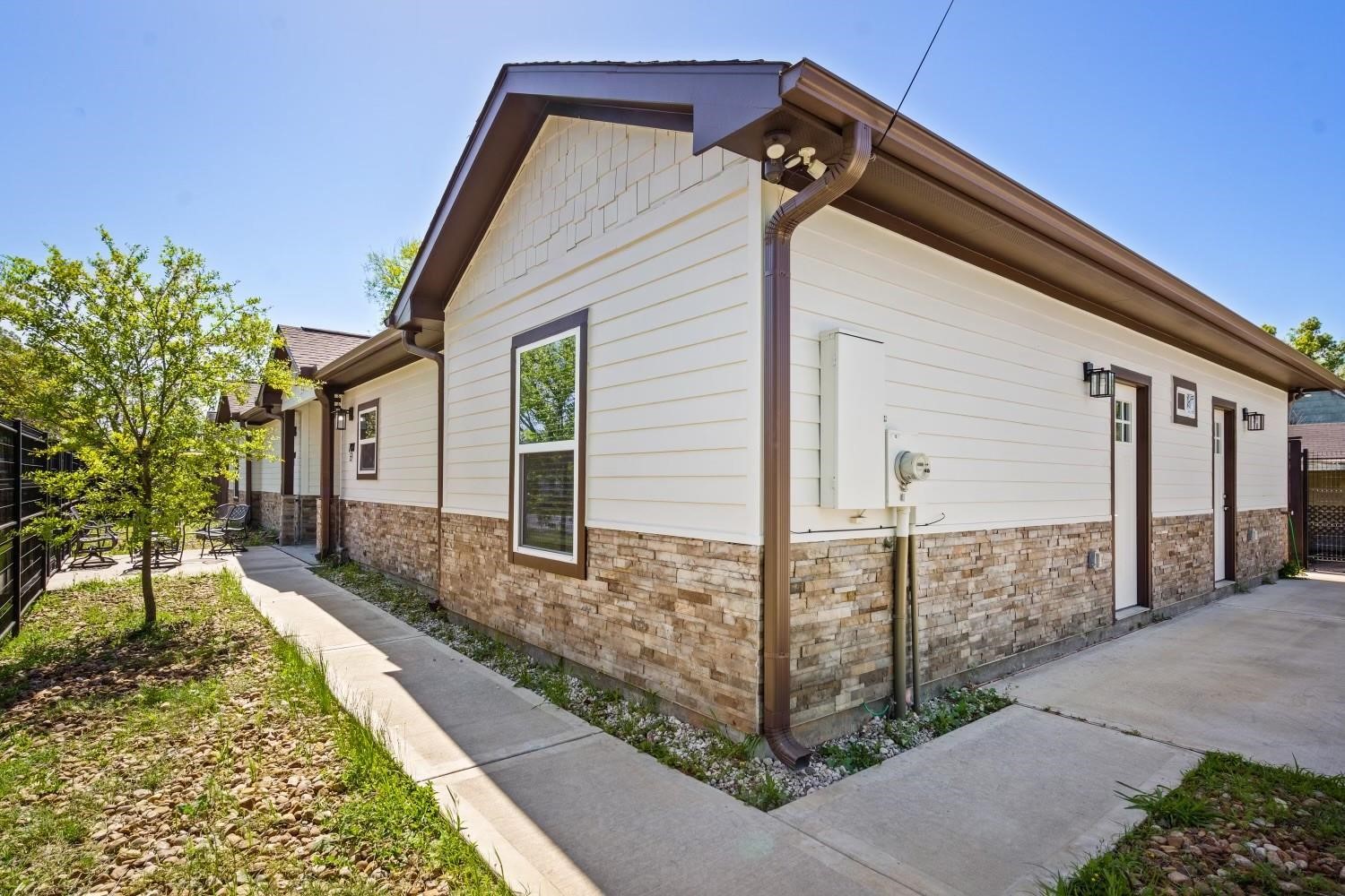 7101 Foster Street A Property Photo 2
