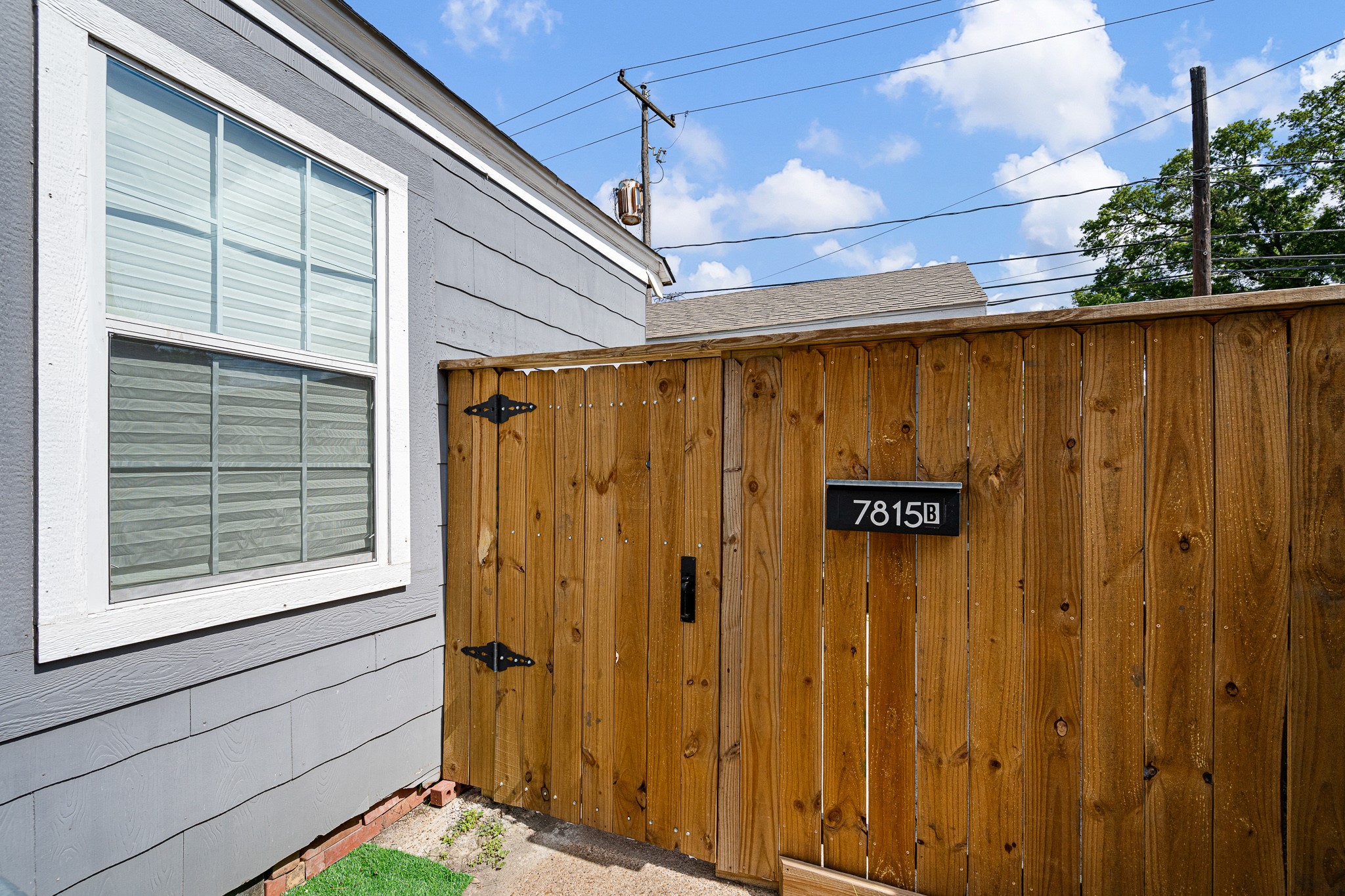 7815 Harding Street B Property Photo 21