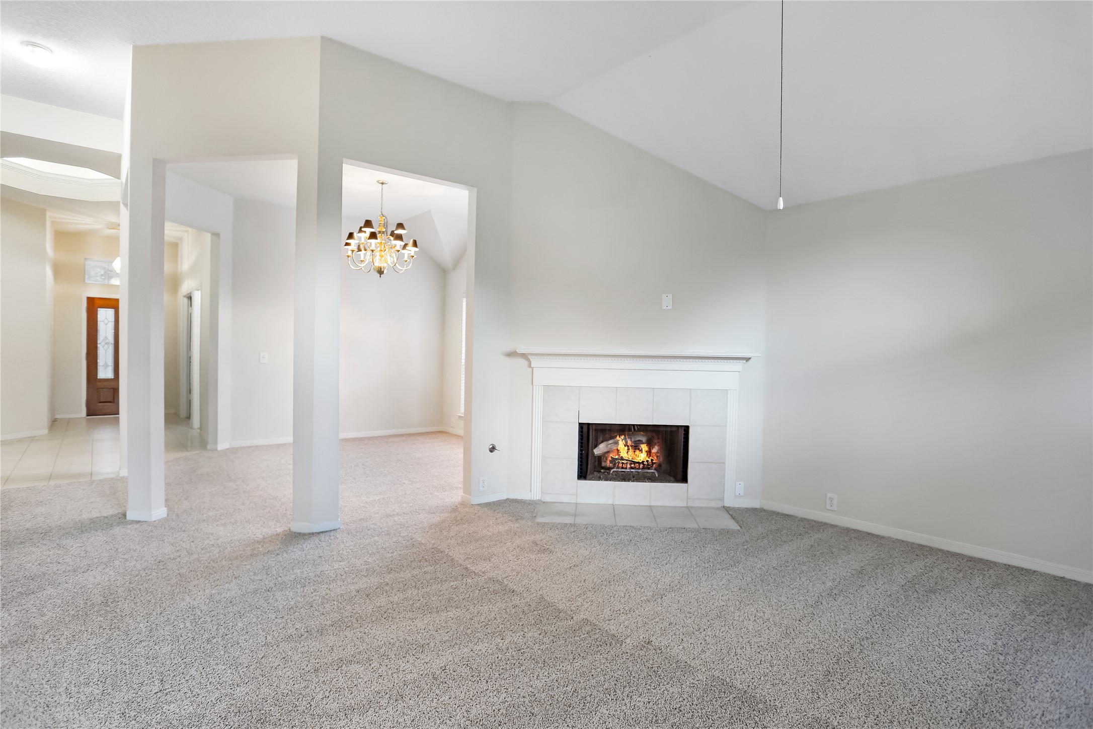 1343 Summer Terrace Drive Property Photo 3