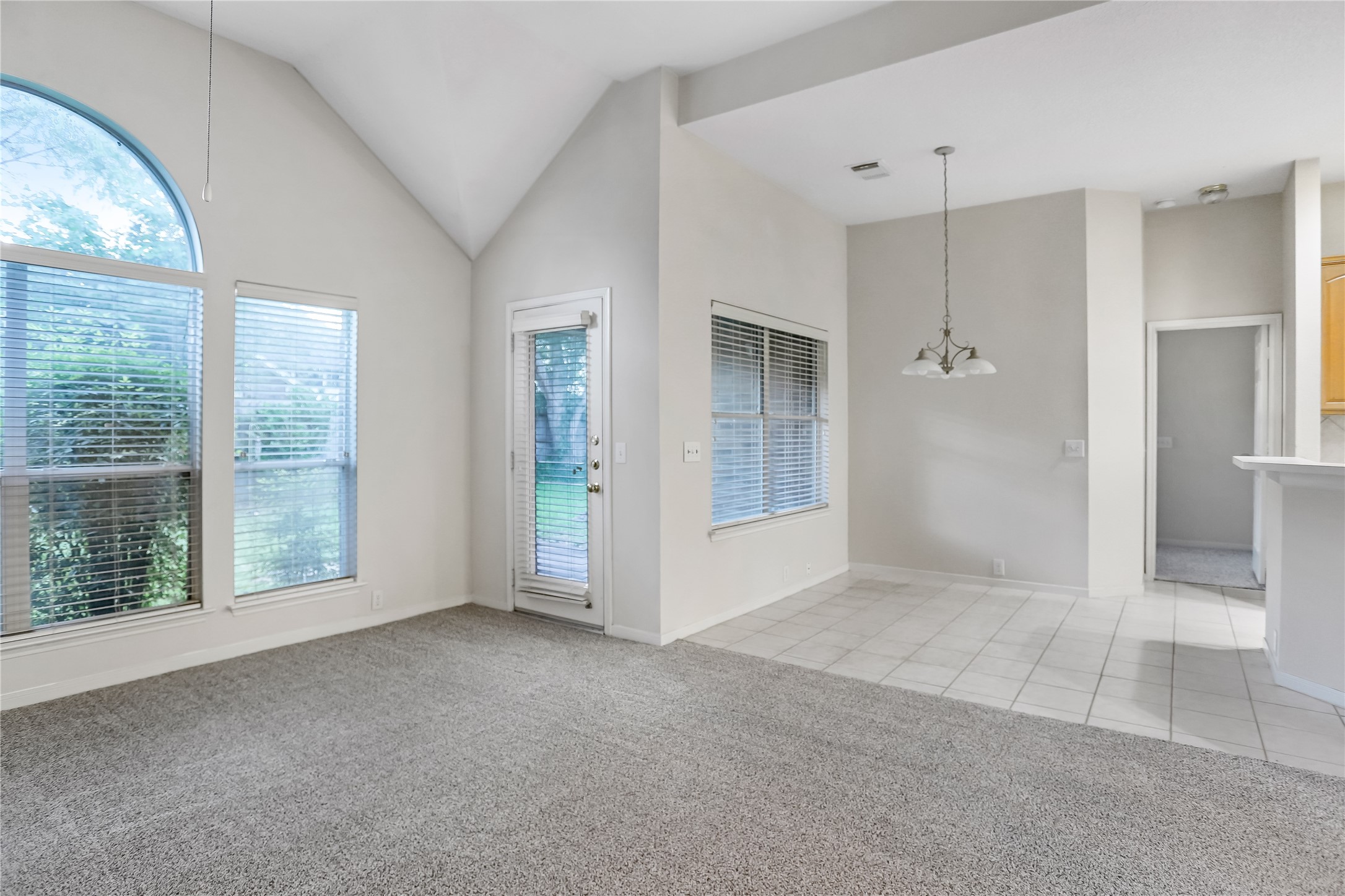 1343 Summer Terrace Drive Property Photo 10