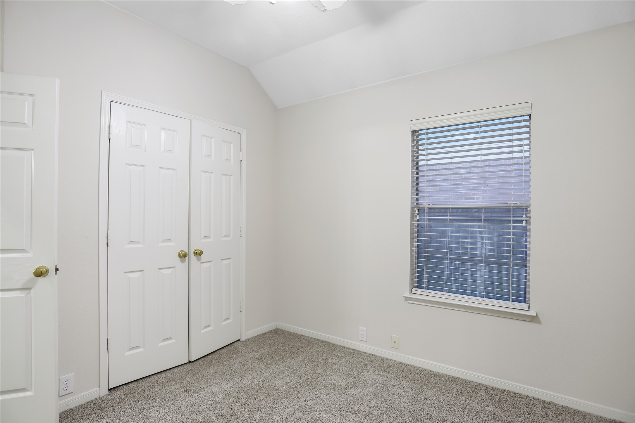 1343 Summer Terrace Drive Property Photo 25