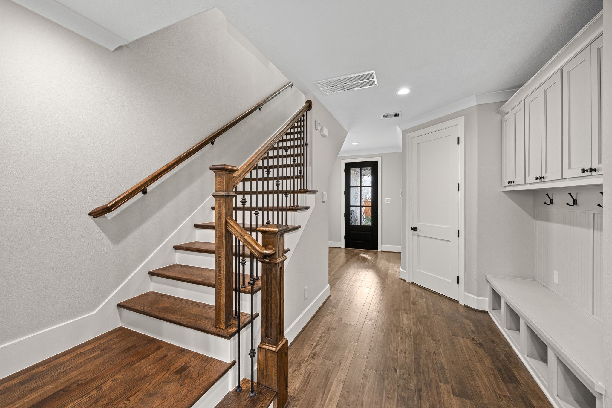 14008 Memorial Reserve Place Property Photo 5