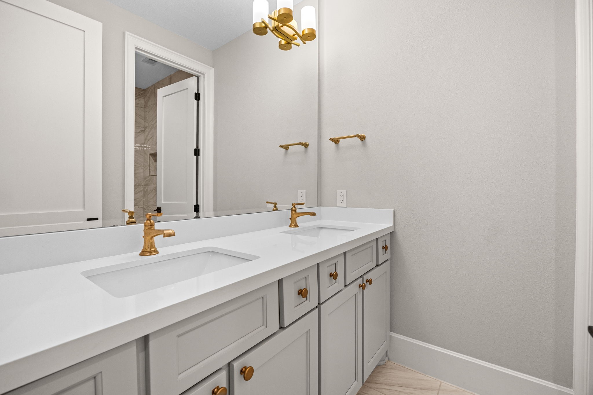 14008 Memorial Reserve Place Property Photo 9