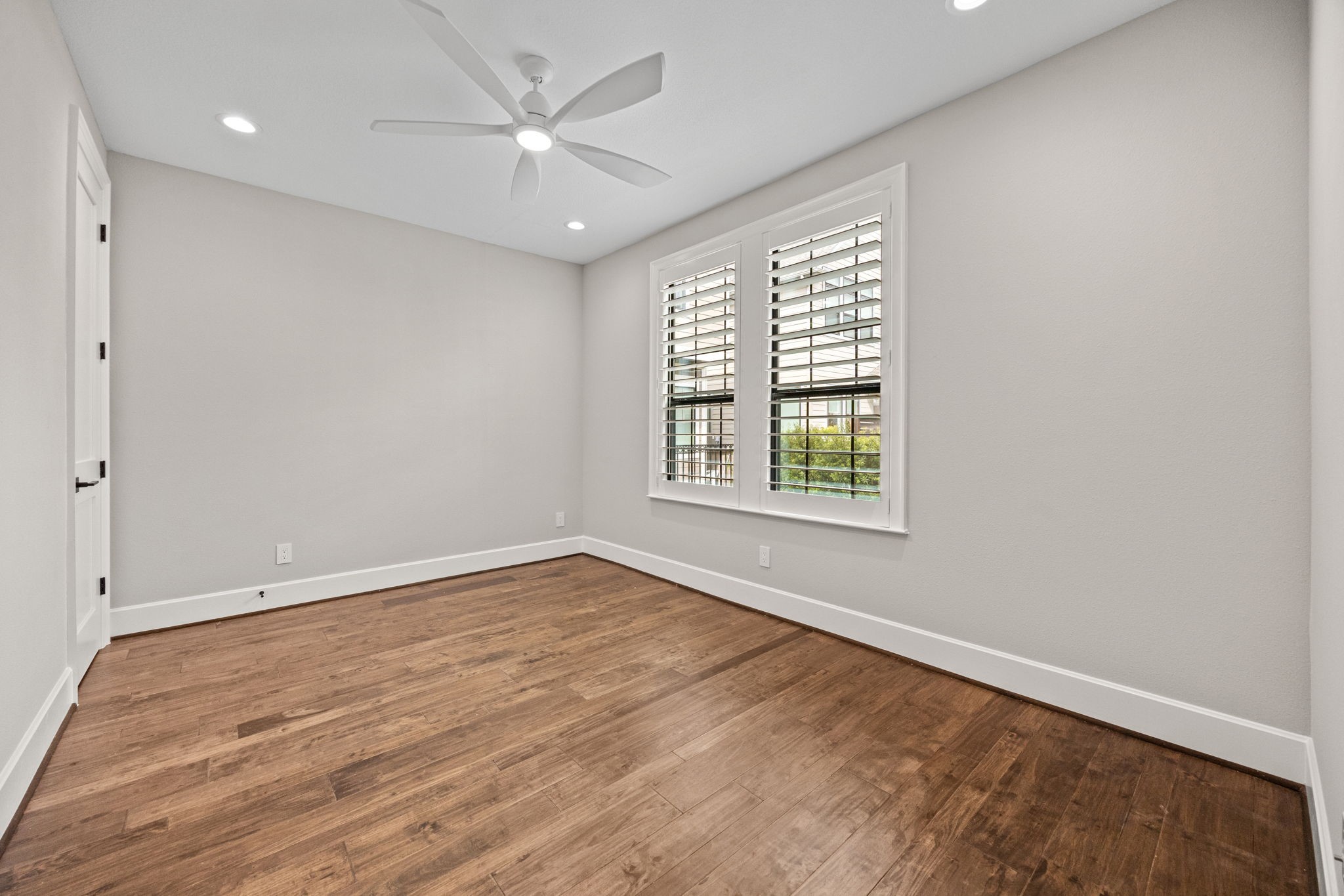 14008 Memorial Reserve Place Property Photo 11