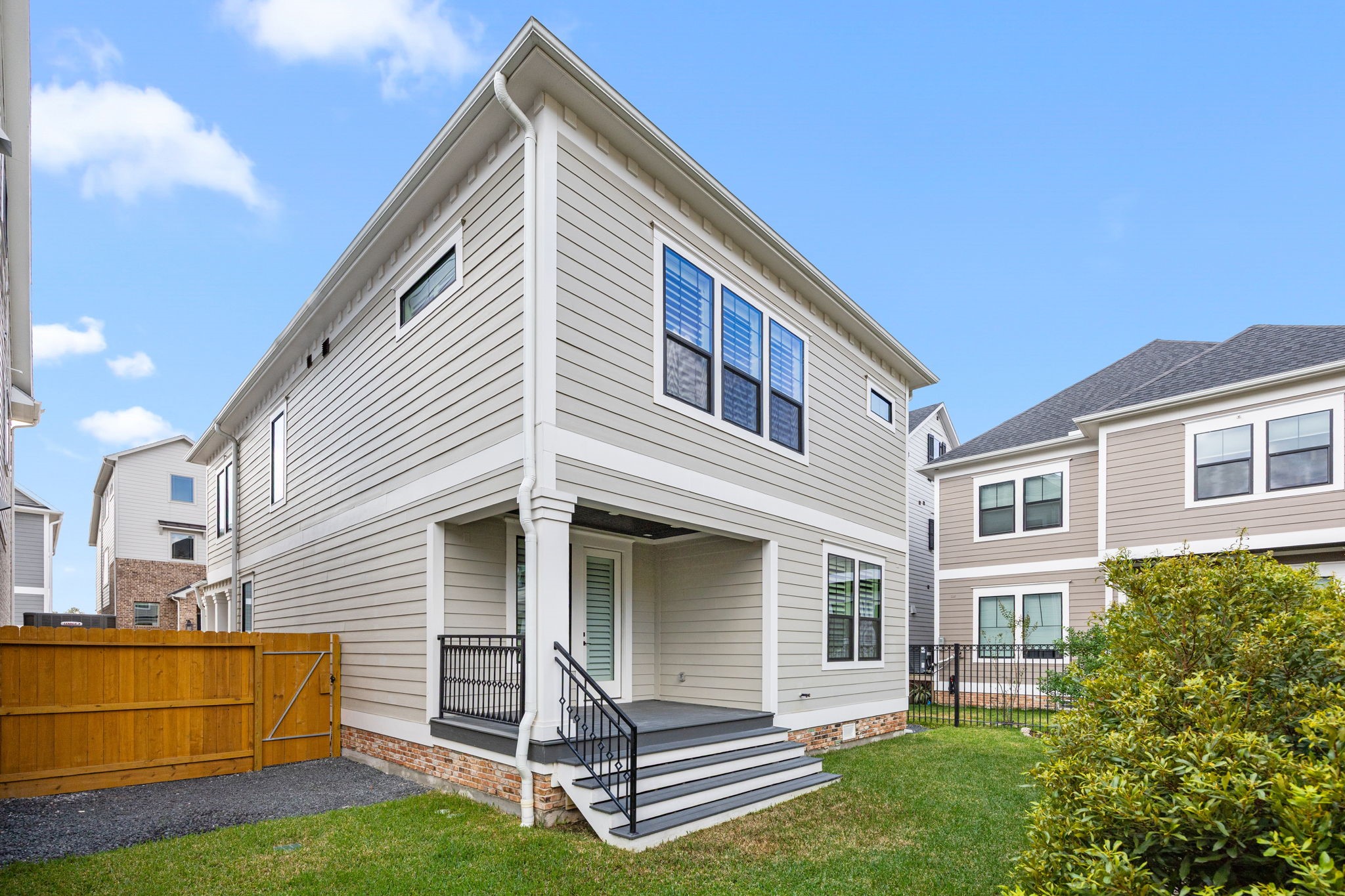 14008 Memorial Reserve Place Property Photo 36