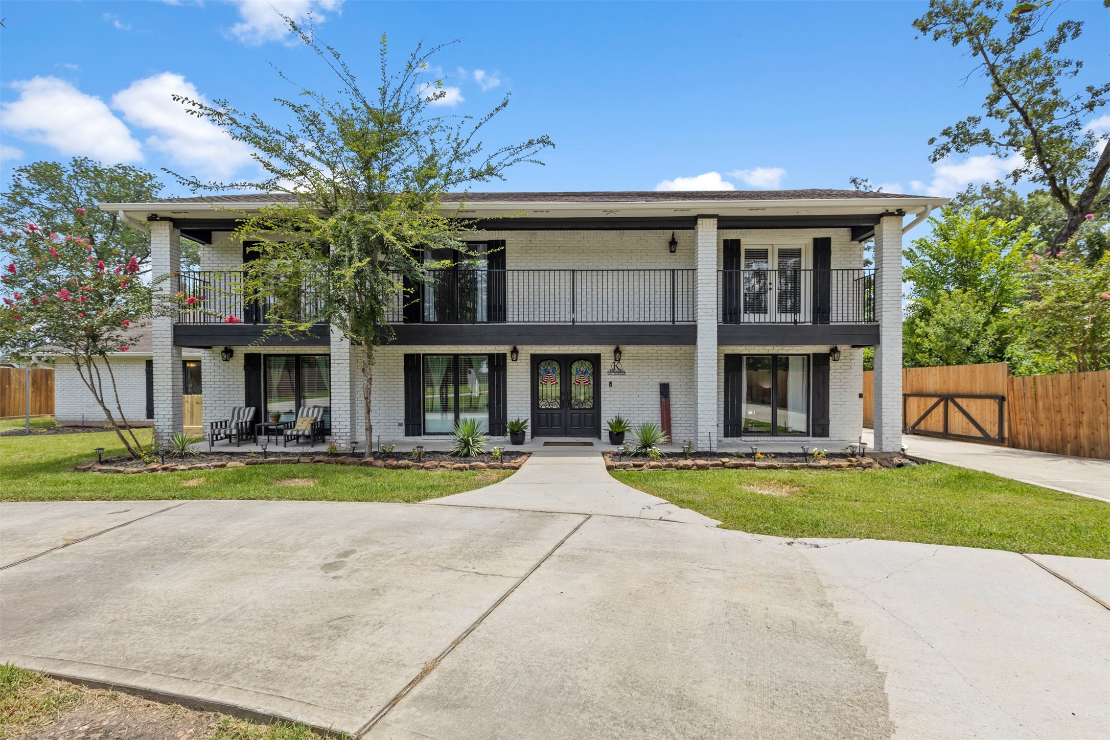 18022 Rogers Road Property Photo 1