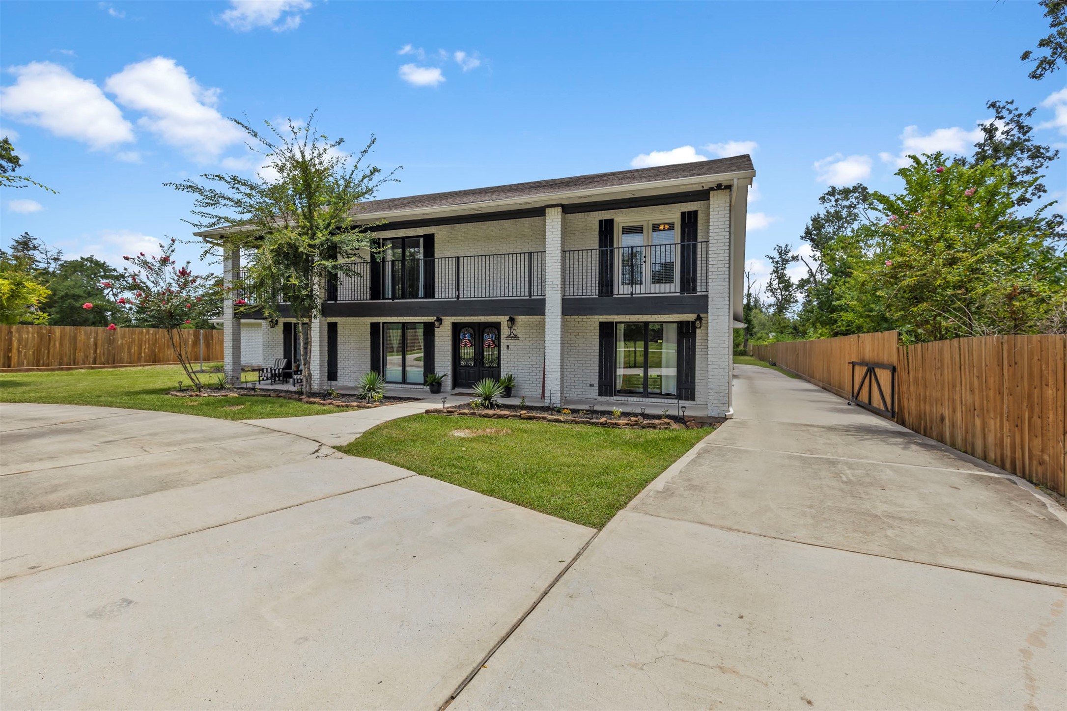 18022 Rogers Road Property Photo 4