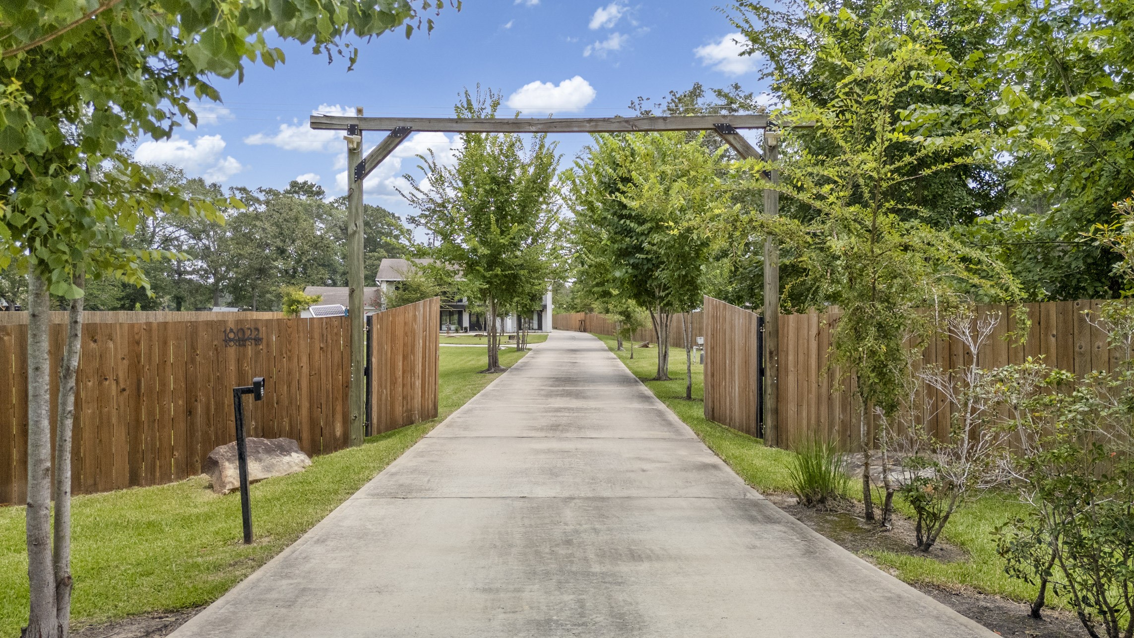 18022 Rogers Road Property Photo 5