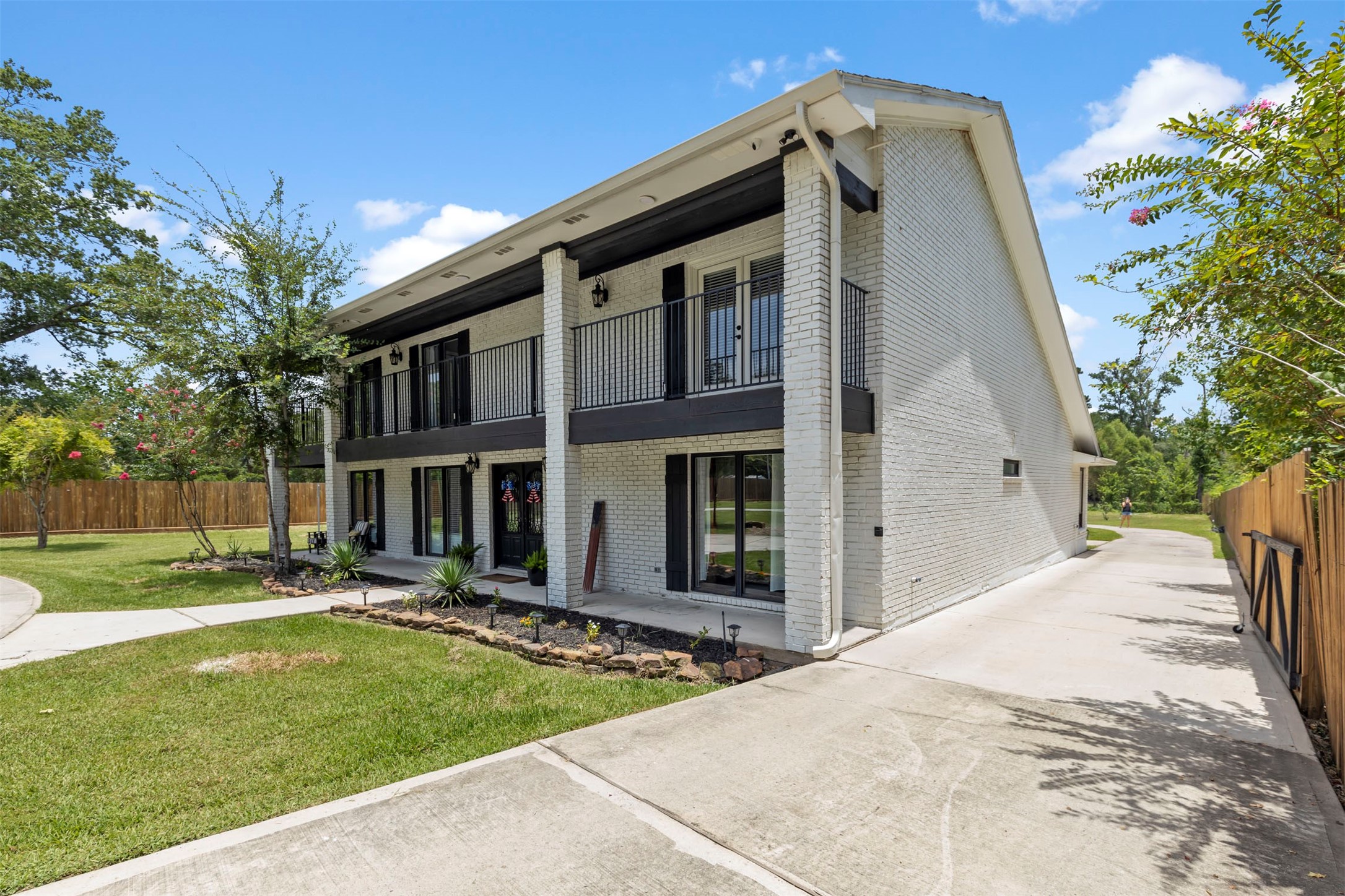 18022 Rogers Road Property Photo 11