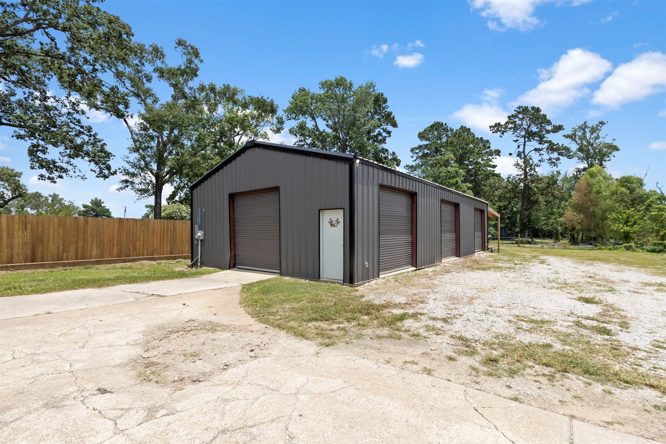18022 Rogers Road Property Photo 37