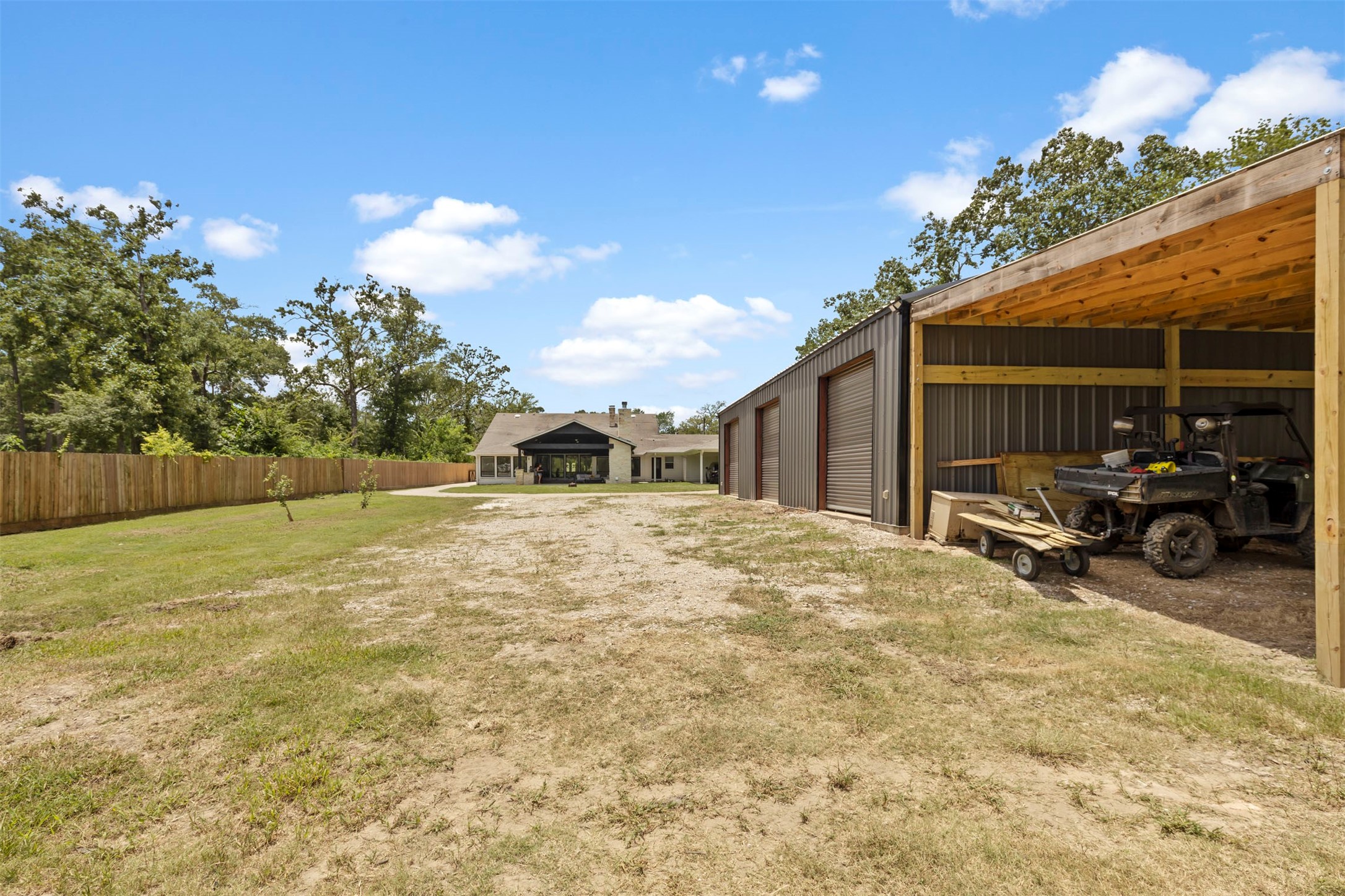 18022 Rogers Road Property Photo 39