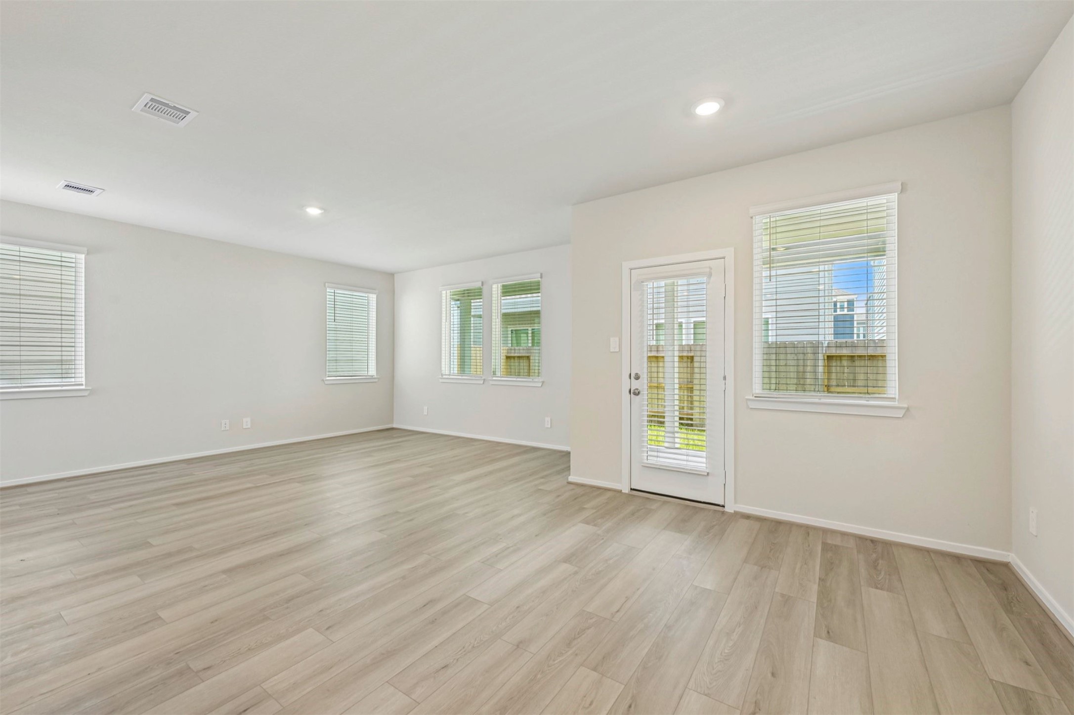 704 Sand Dollar Property Photo 10