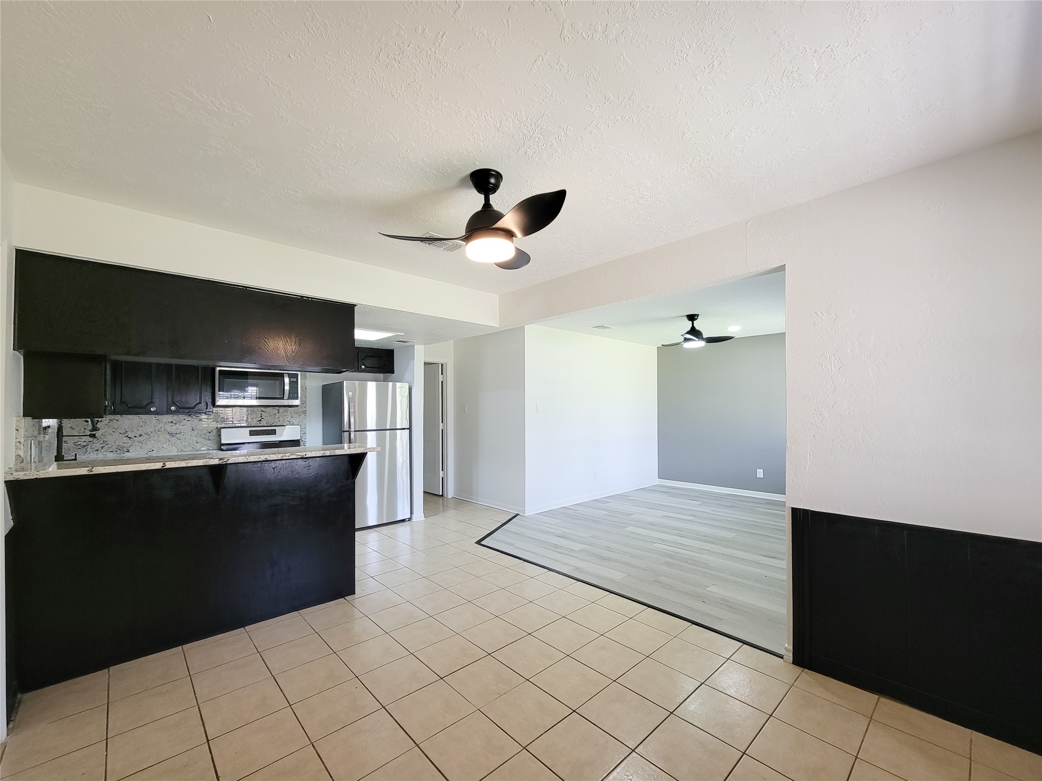 10614 Bainbridge Street Property Photo 9