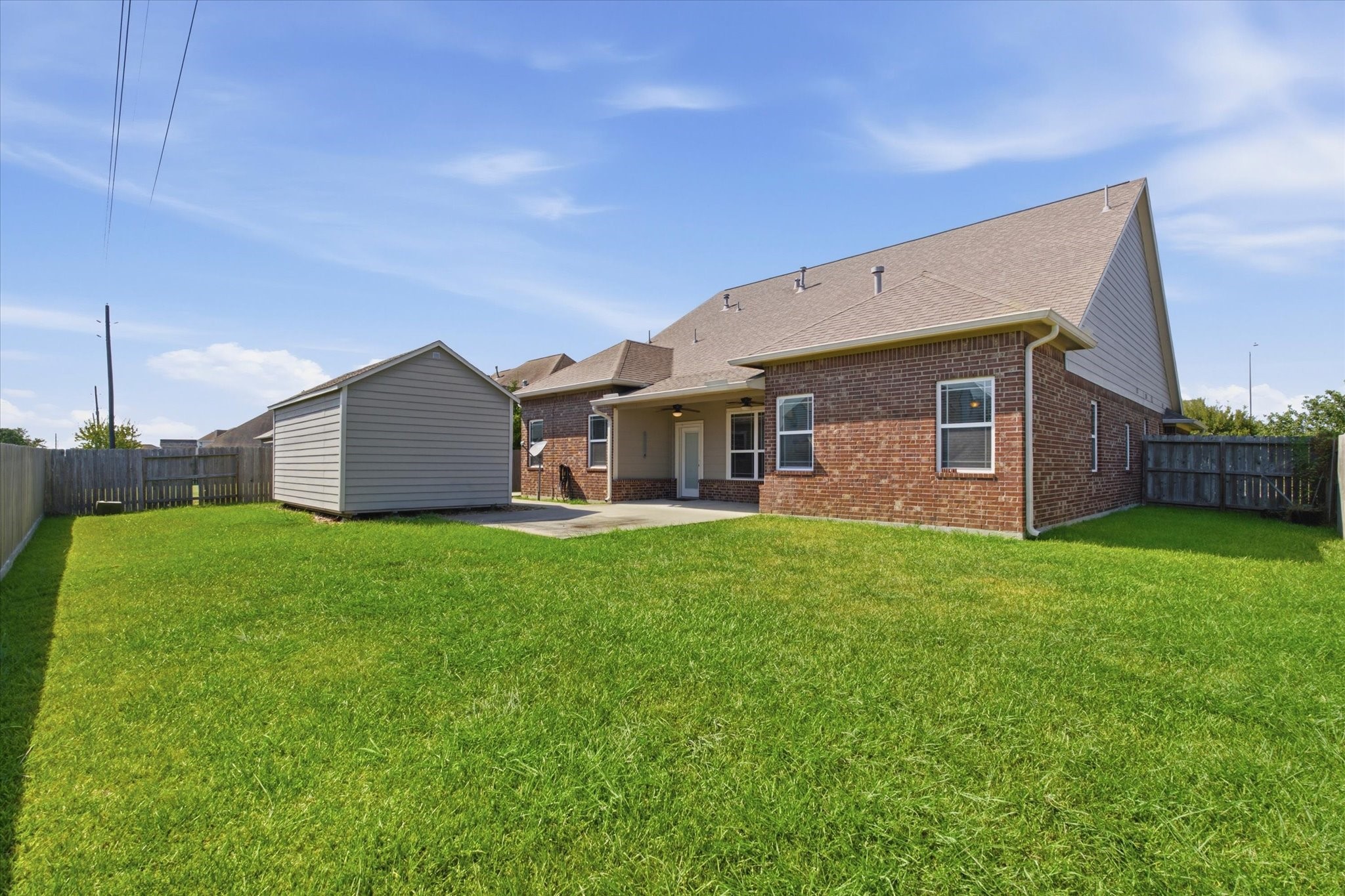 13930 Hawthorne Circle Property Photo 16