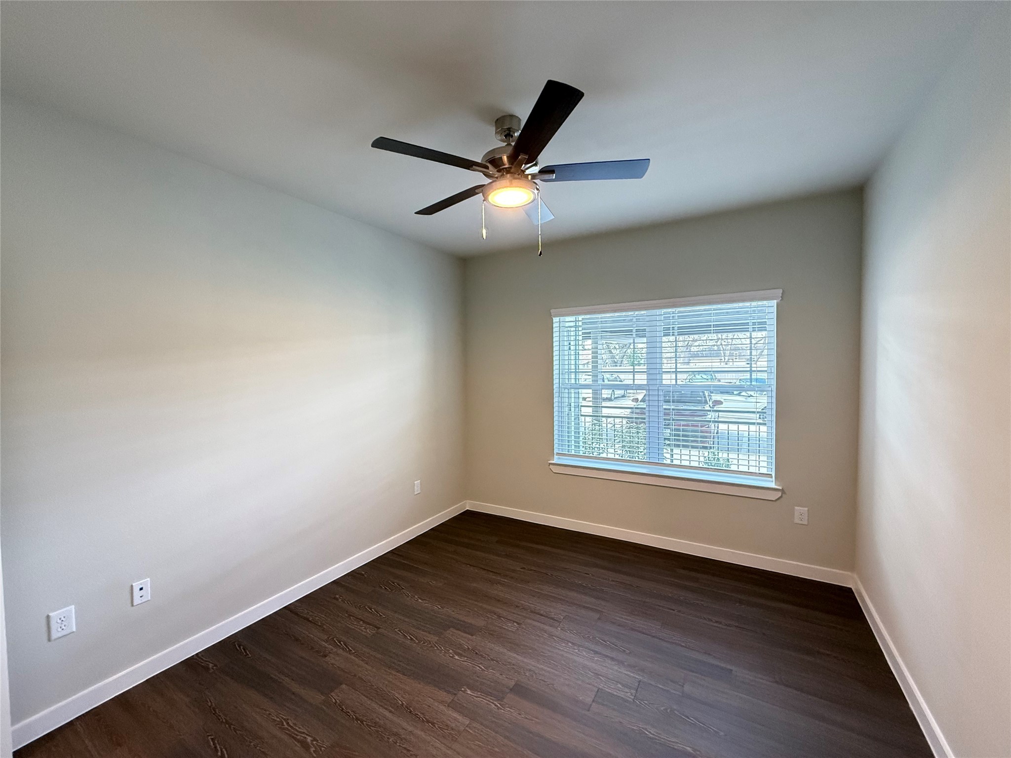 2102 Antoine Drive 3313 Property Photo 6