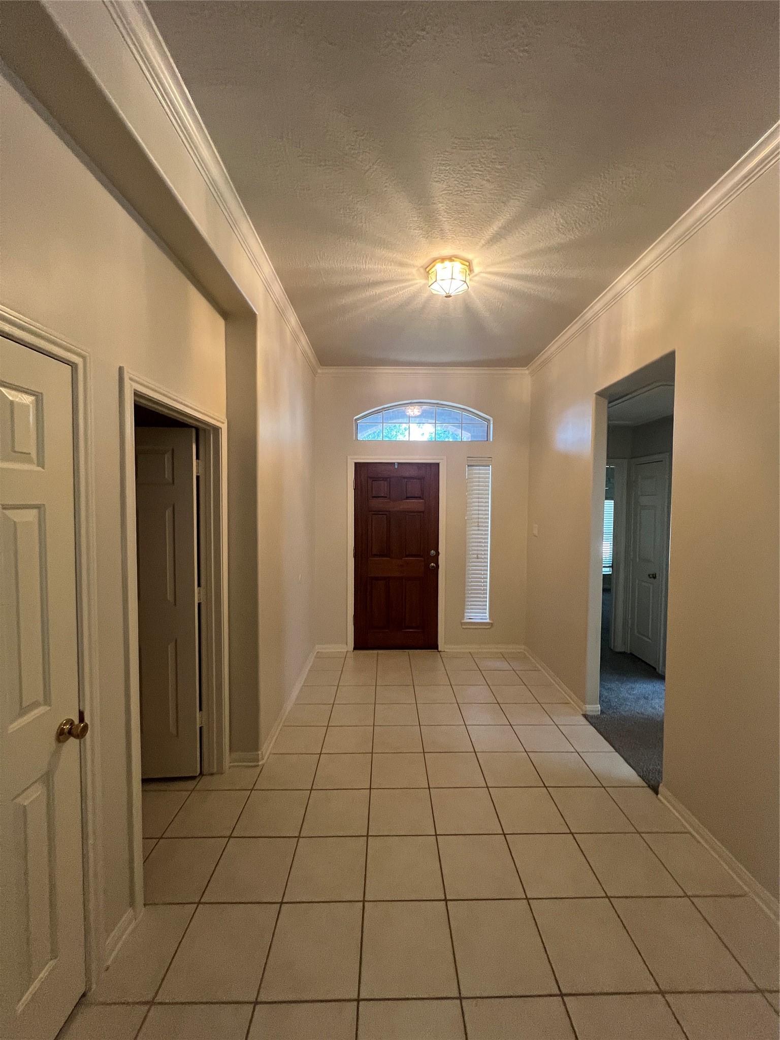 18518 Dural Drive Property Photo 3