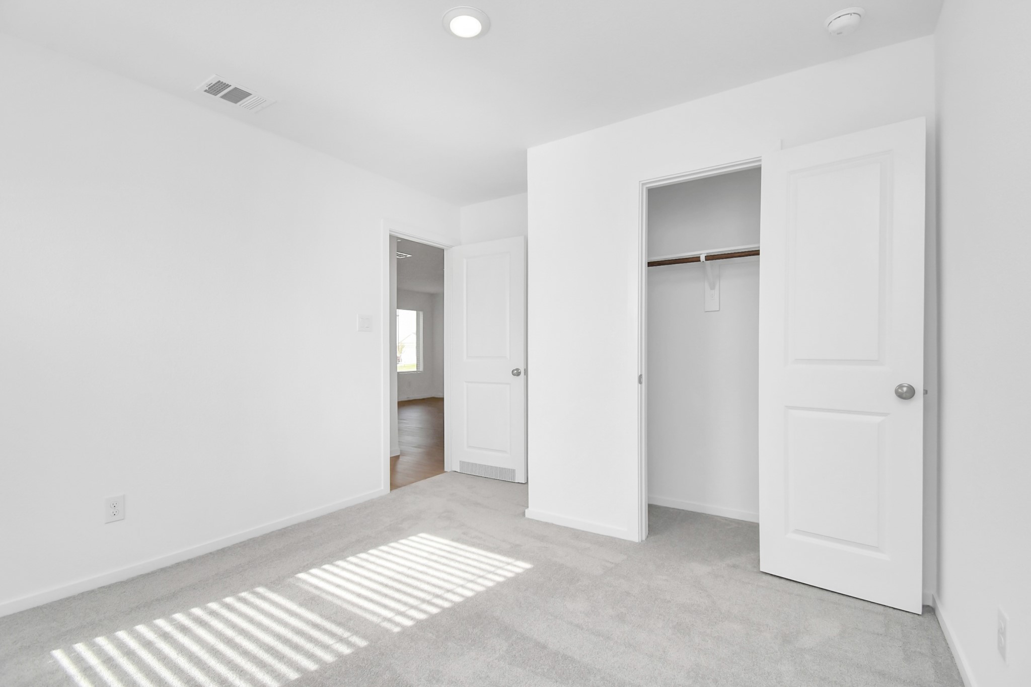 1615 Windrose Bend Property Photo 30