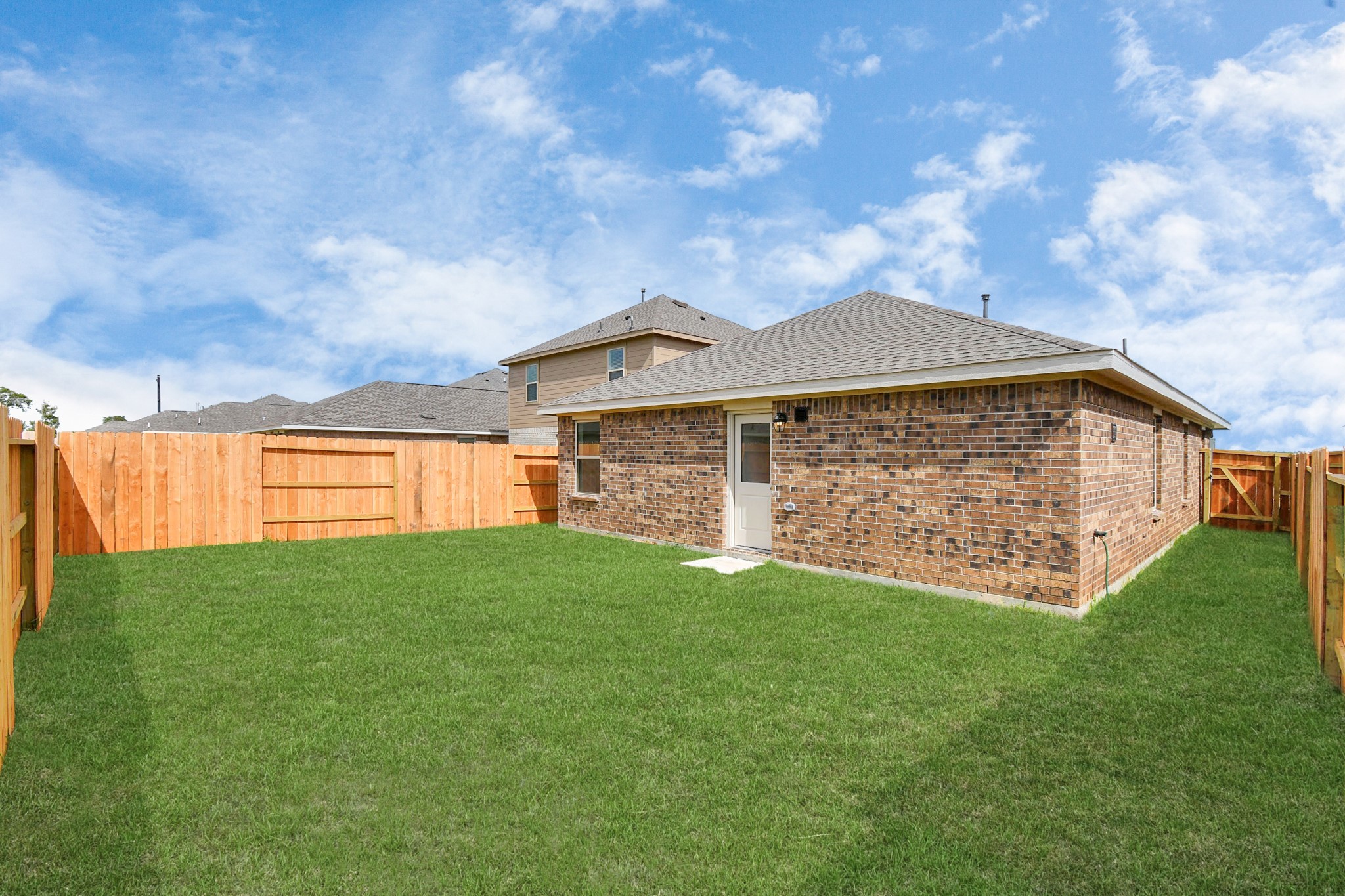 1615 Windrose Bend Property Photo 31