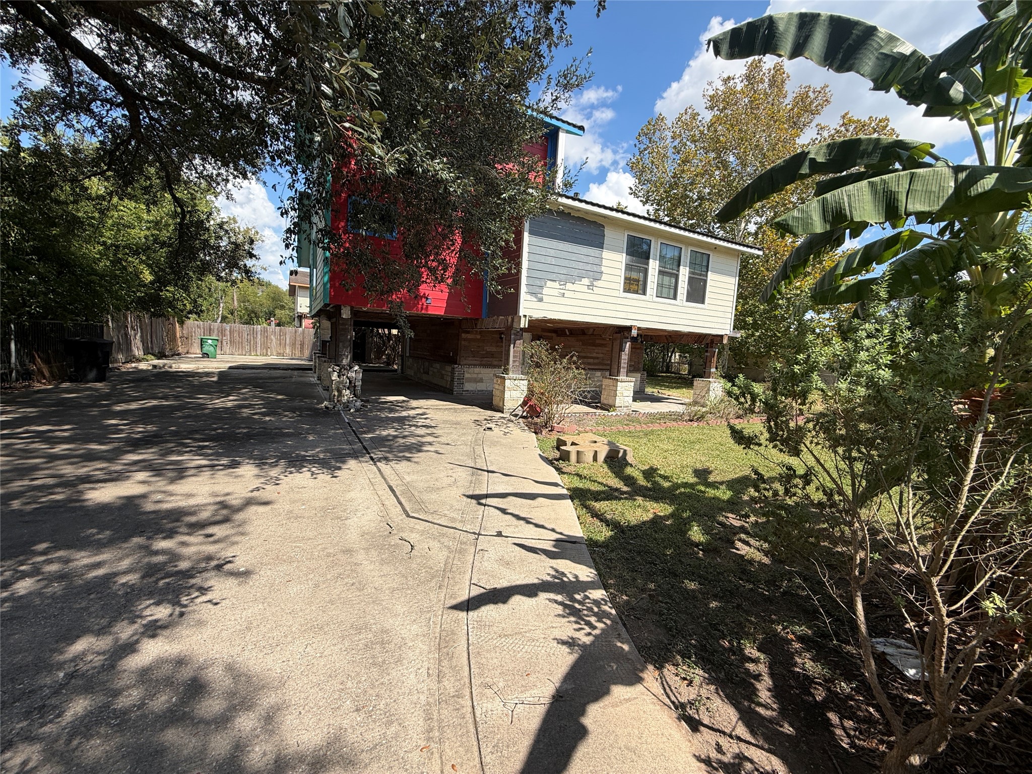 8939 Intervale Street Property Photo 2