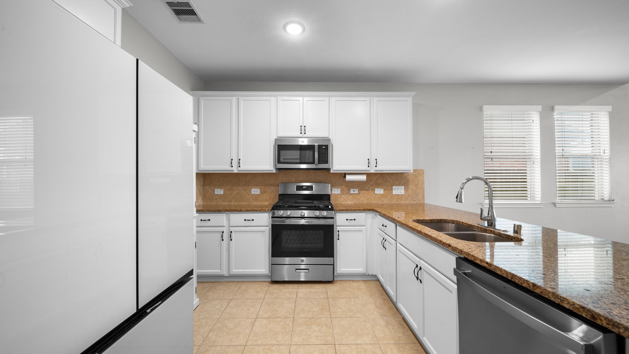 450 Terra Vista Circle Property Photo 13