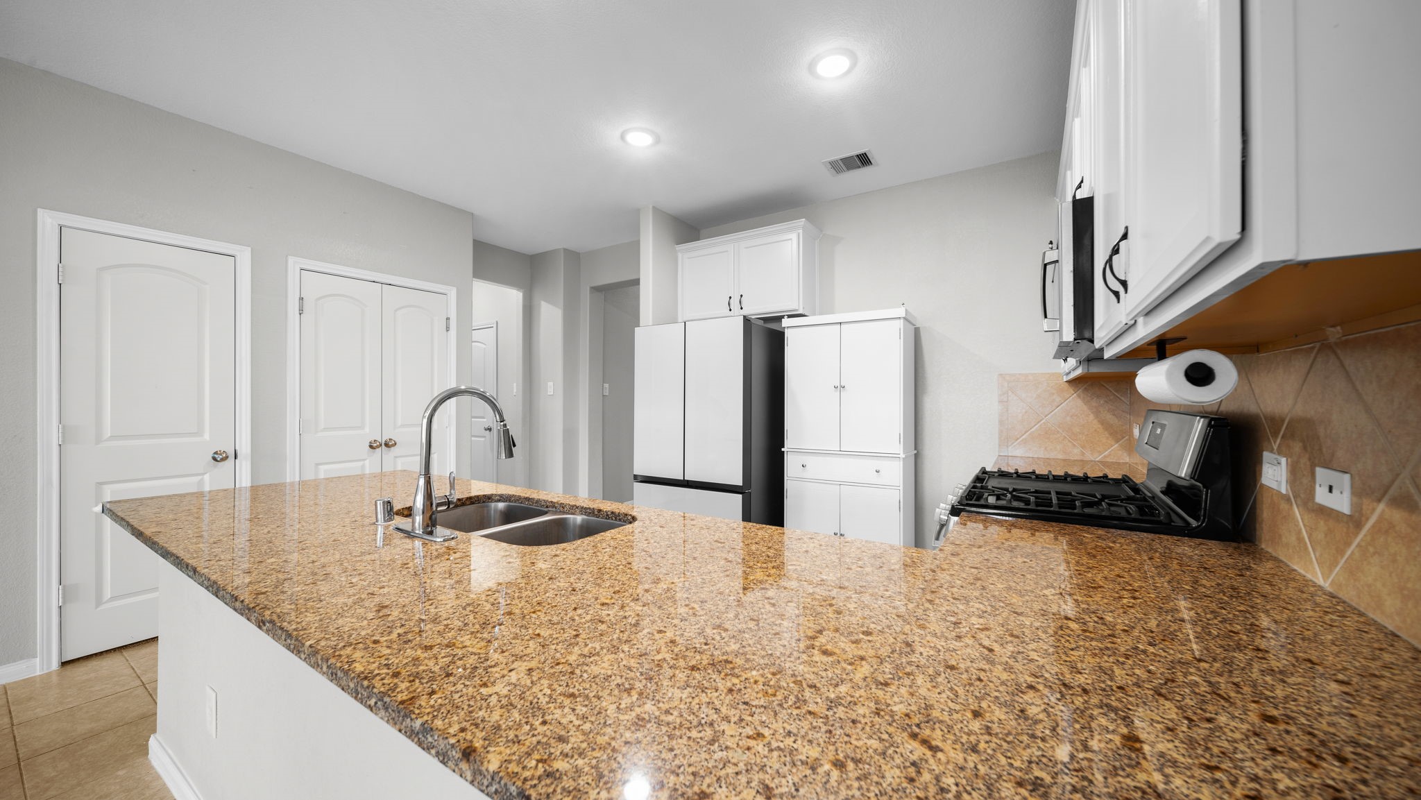 450 Terra Vista Circle Property Photo 16
