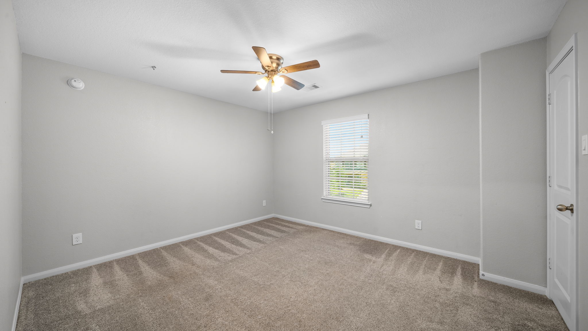 450 Terra Vista Circle Property Photo 34