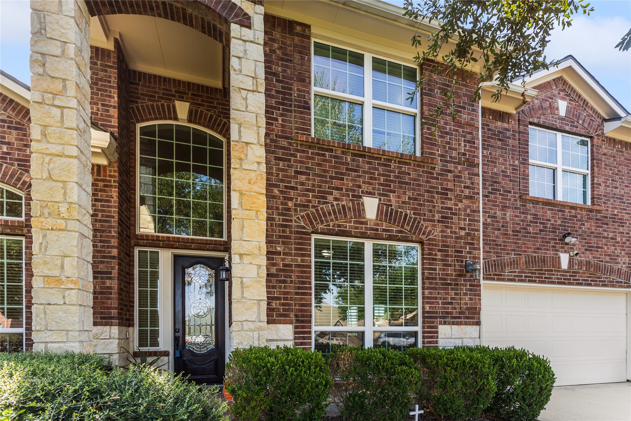 13606 Cotton Court Property Photo 1