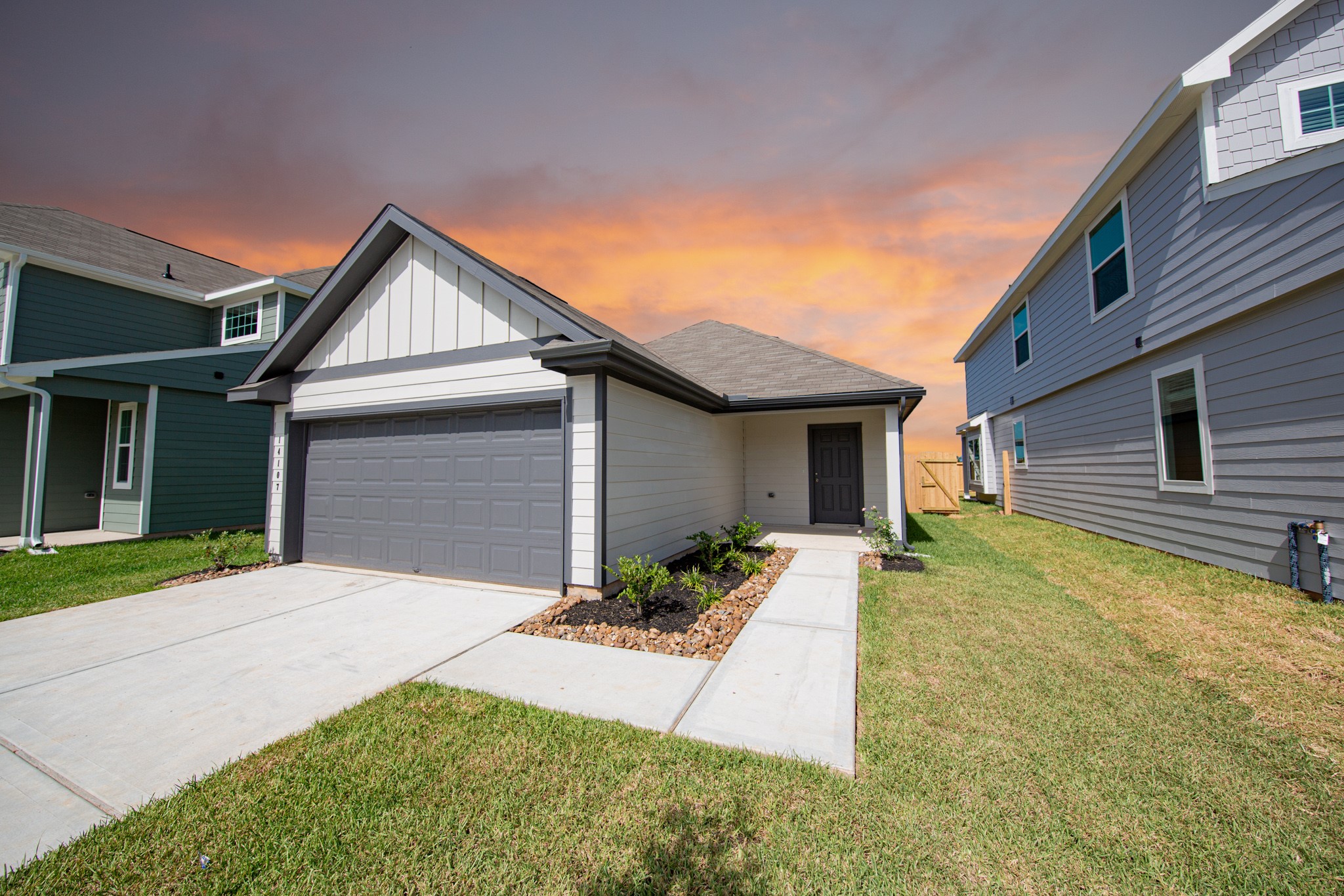 14107 Balcones Fault Court Property Photo 1