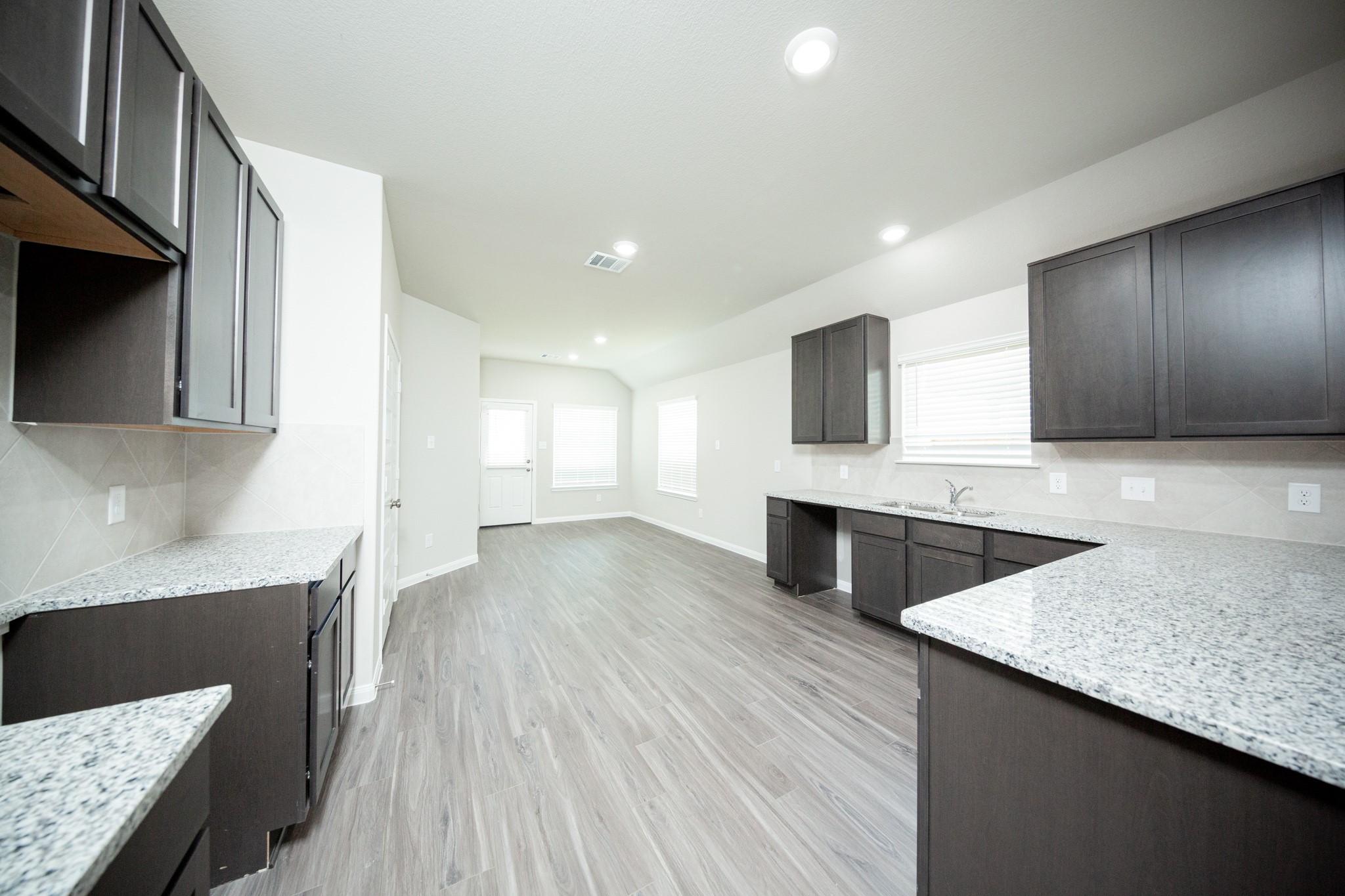 14107 Balcones Fault Court Property Photo 5