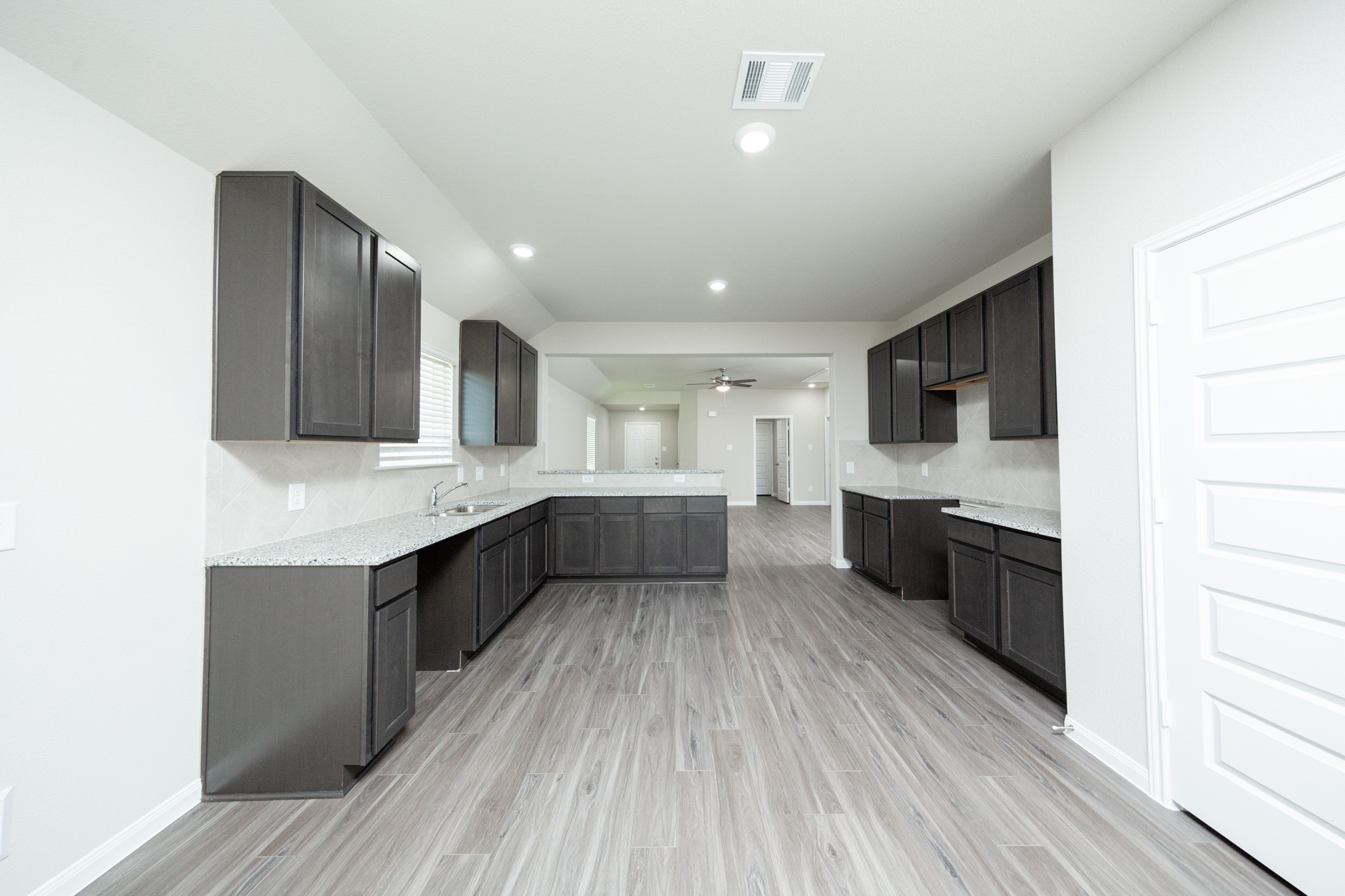 14107 Balcones Fault Court Property Photo 7