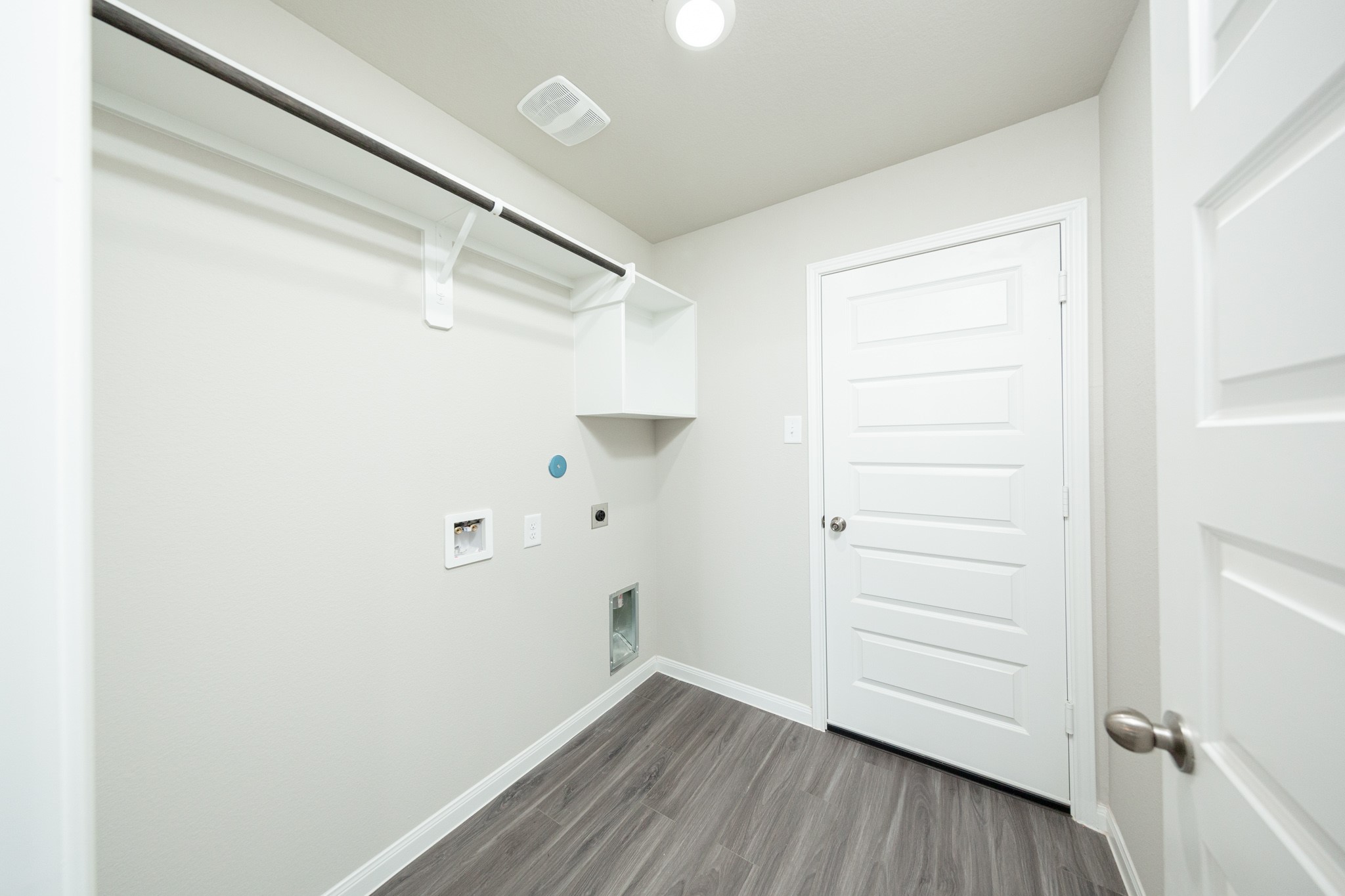 14107 Balcones Fault Court Property Photo 8