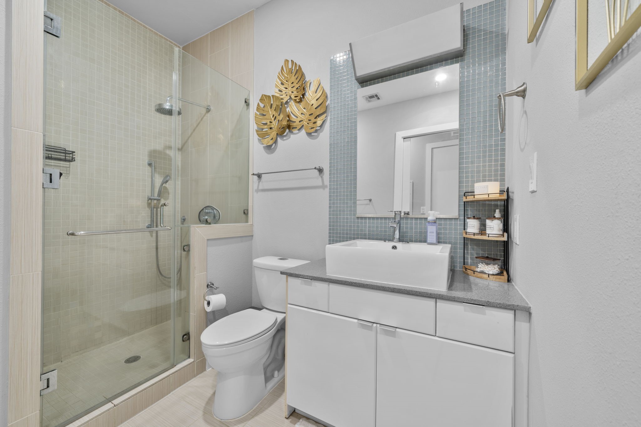 207 Pierce Street 209 Property Photo 10